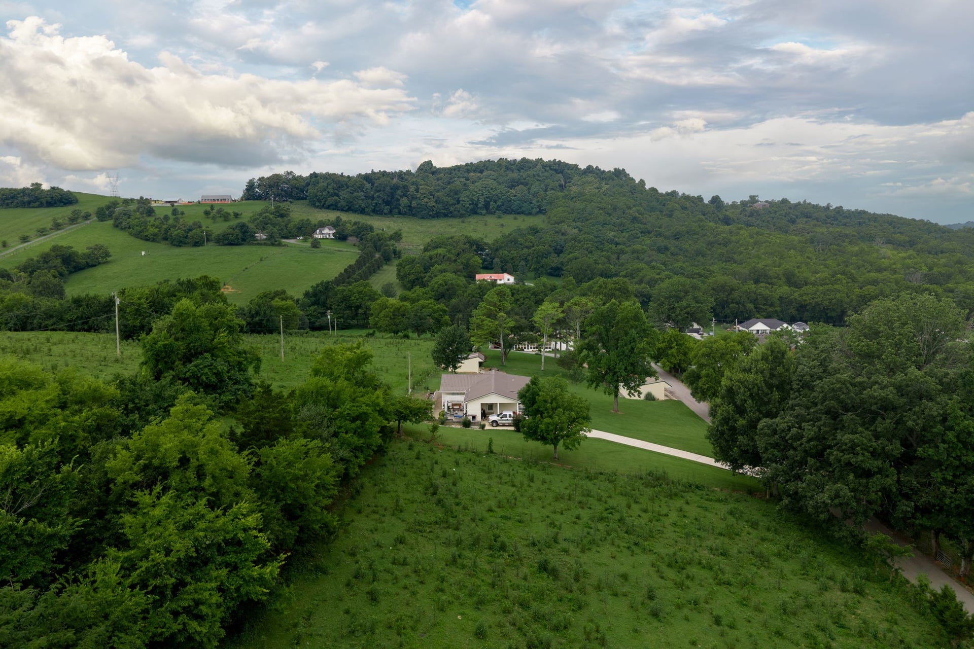 120 Gerald Boyce Rd, Shelbyville, TN 37160 120 Gerald Boyce Rd, Shelbyville, TN 37160