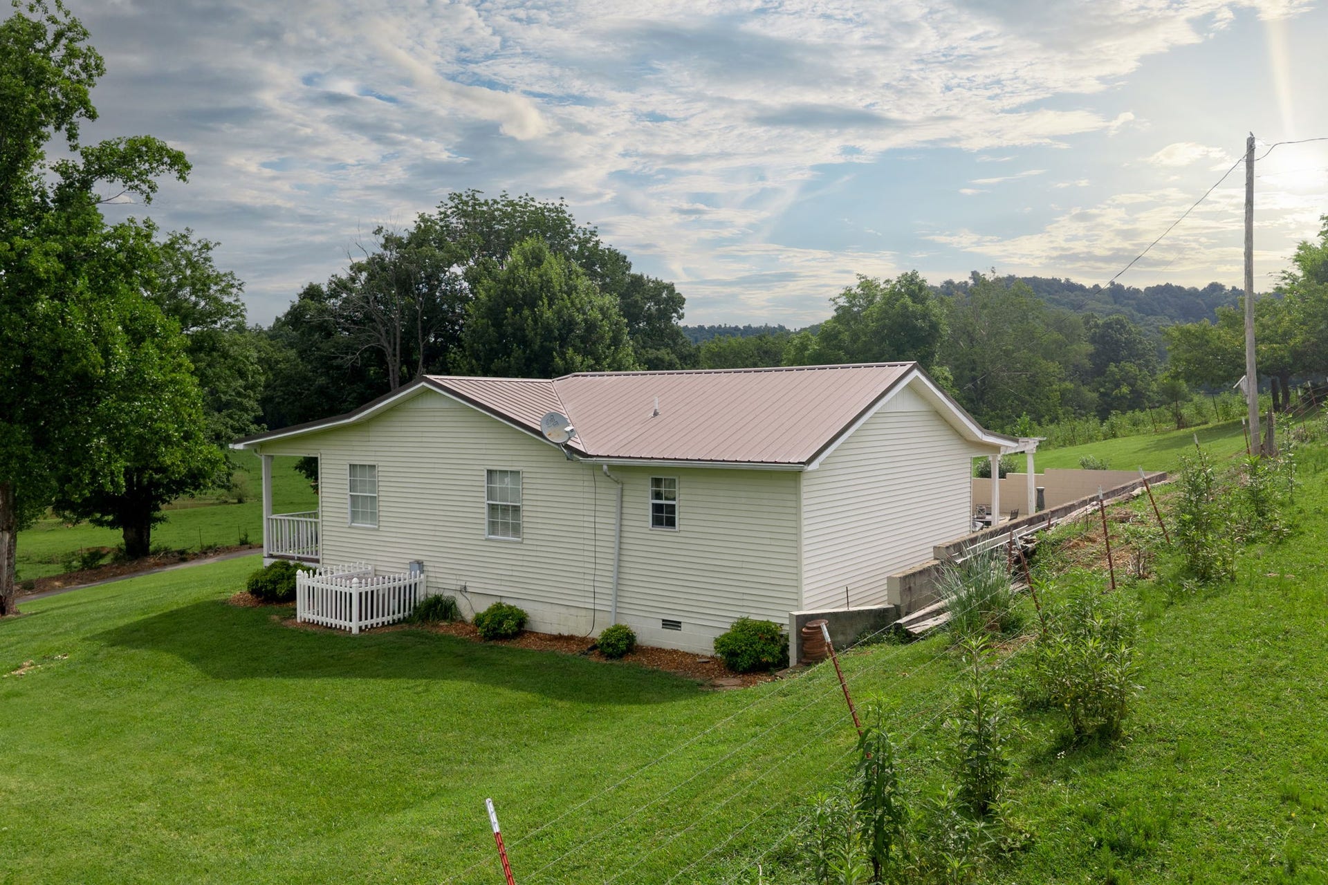 120 Gerald Boyce Rd, Shelbyville, TN 37160 120 Gerald Boyce Rd, Shelbyville, TN 37160