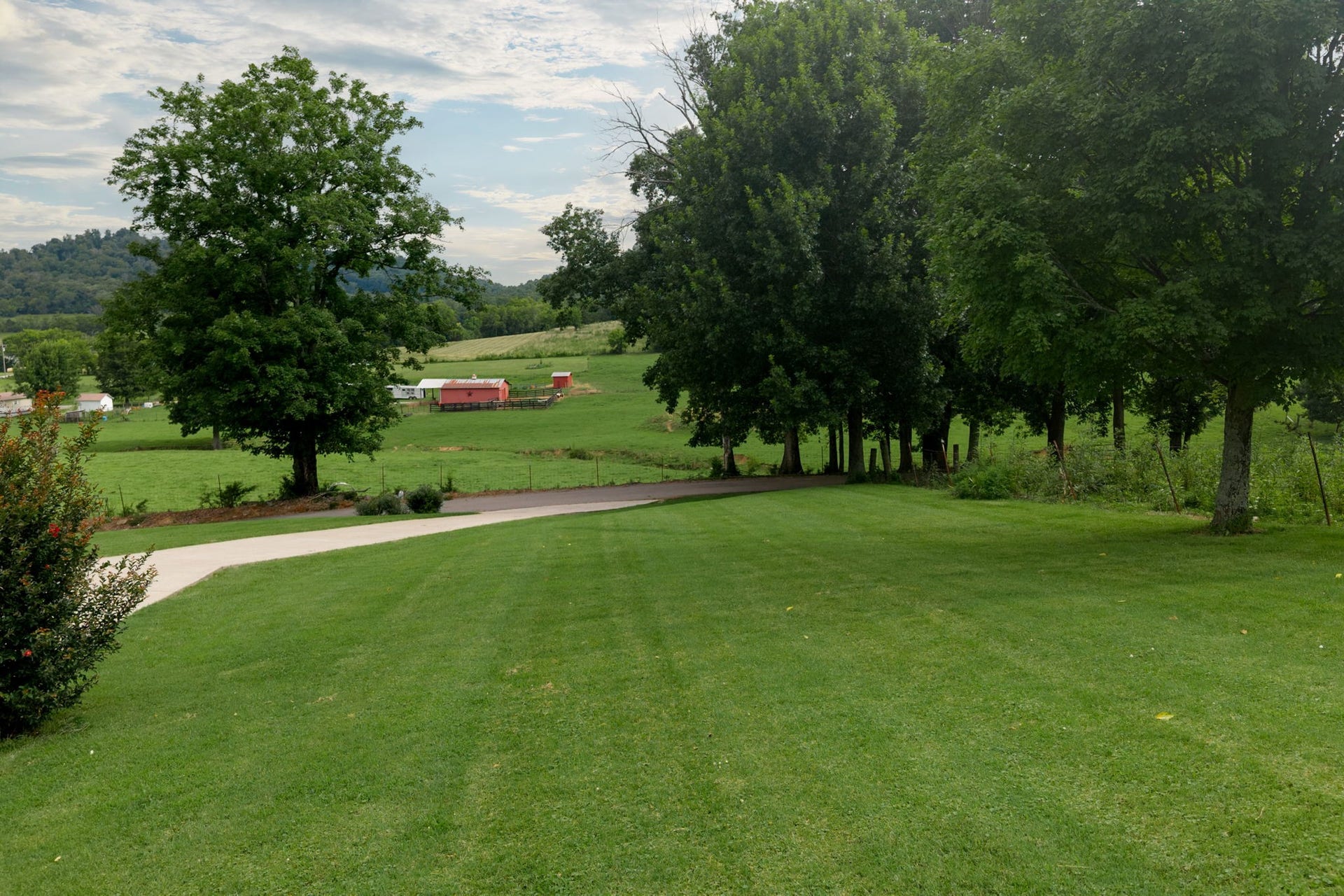 120 Gerald Boyce Rd, Shelbyville, TN 37160 120 Gerald Boyce Rd, Shelbyville, TN 37160