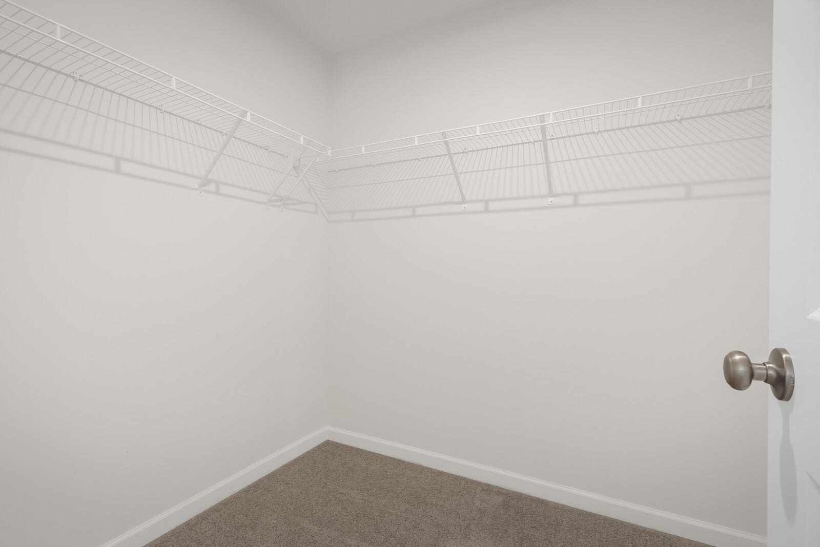 2315 Juneau Lane, Columbia, TN 38401 Photos are for informational purposes only and are from complete homes with similar features, finishes and designs. Please contact agent for more details on this specific home.