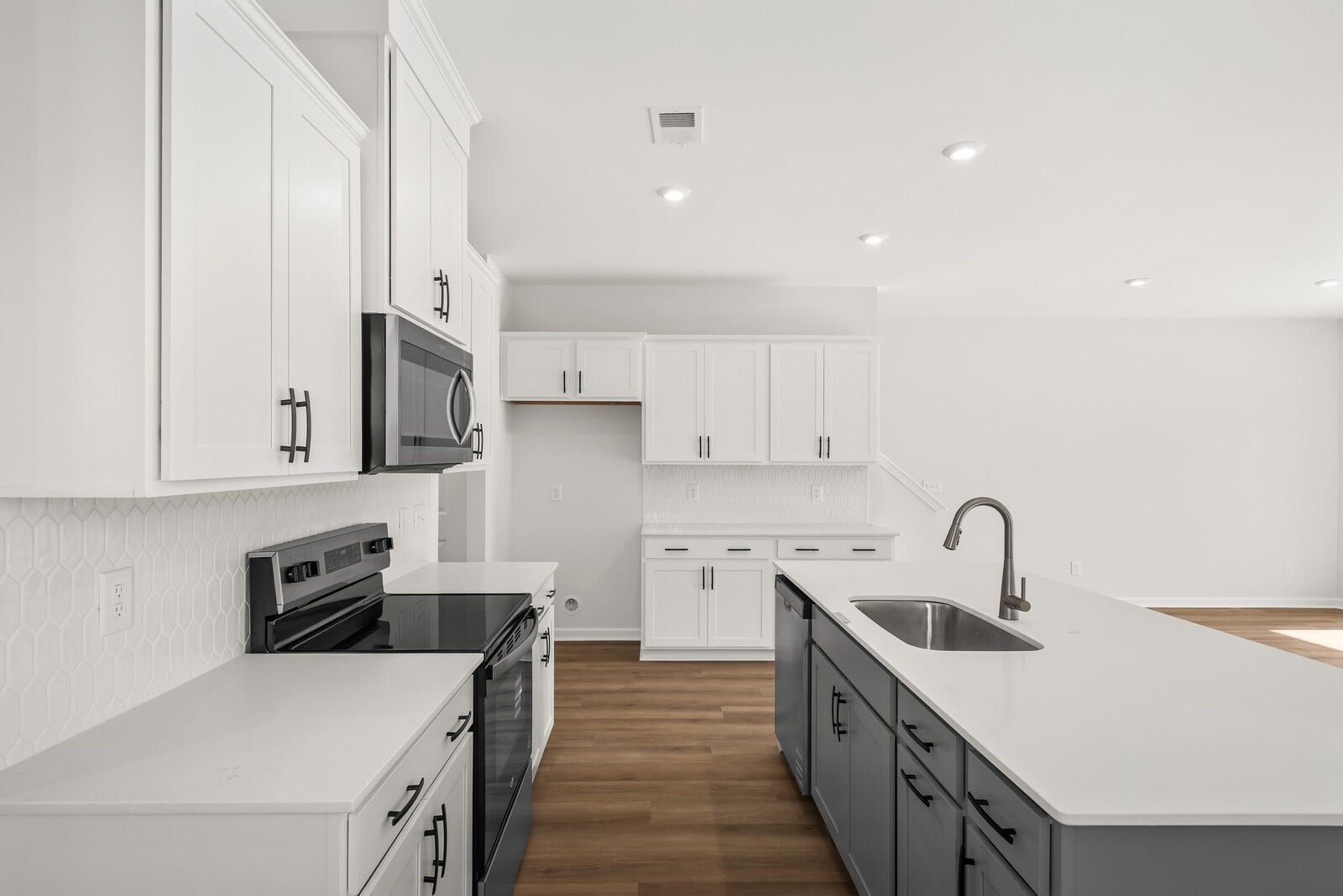 2315 Juneau Lane, Columbia, TN 38401 Photos of a similar home in the community for representational purposes only. Come tour this rare end-unit today!