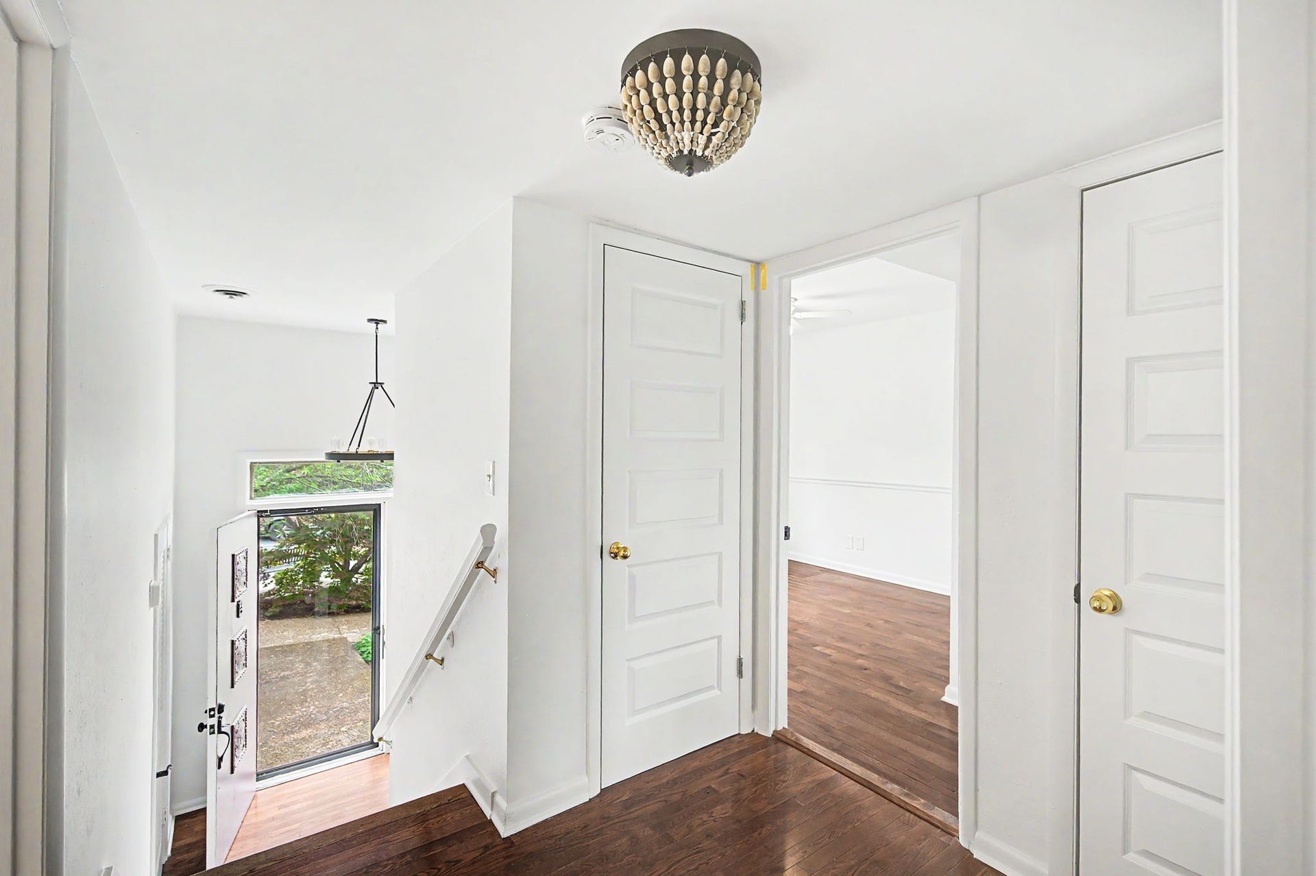 21 Vaughns Gap Rd, #4, Nashville, TN 37205 21 Vaughns Gap Rd, #4, Nashville, TN 37205
