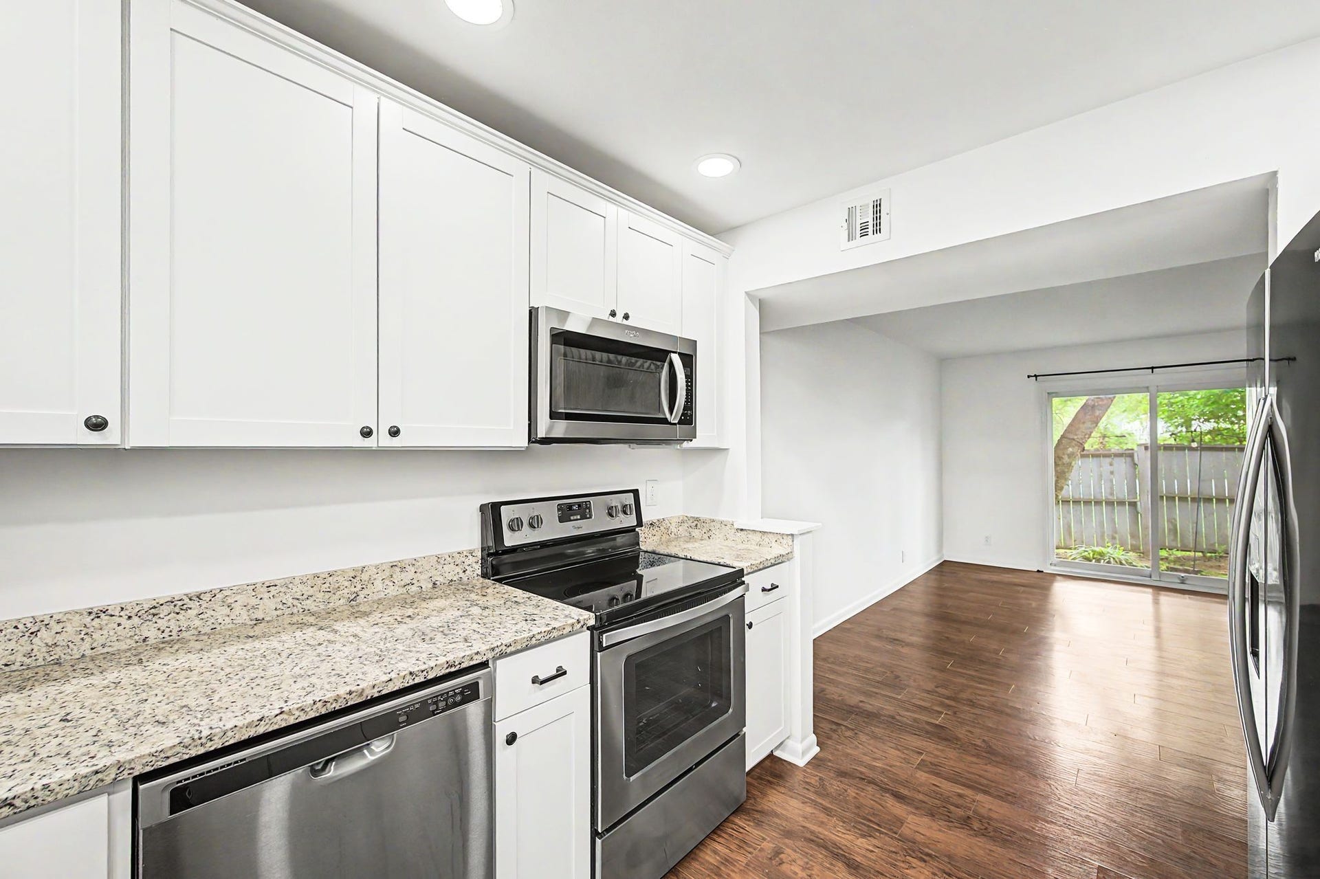 21 Vaughns Gap Rd, #4, Nashville, TN 37205 21 Vaughns Gap Rd, #4, Nashville, TN 37205