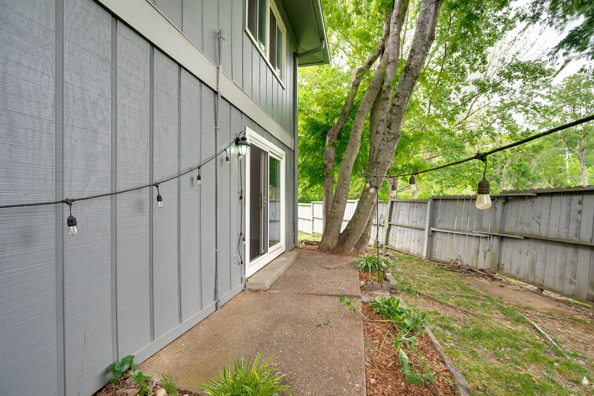 21 Vaughns Gap Rd, #4, Nashville, TN 37205 21 Vaughns Gap Rd, #4, Nashville, TN 37205
