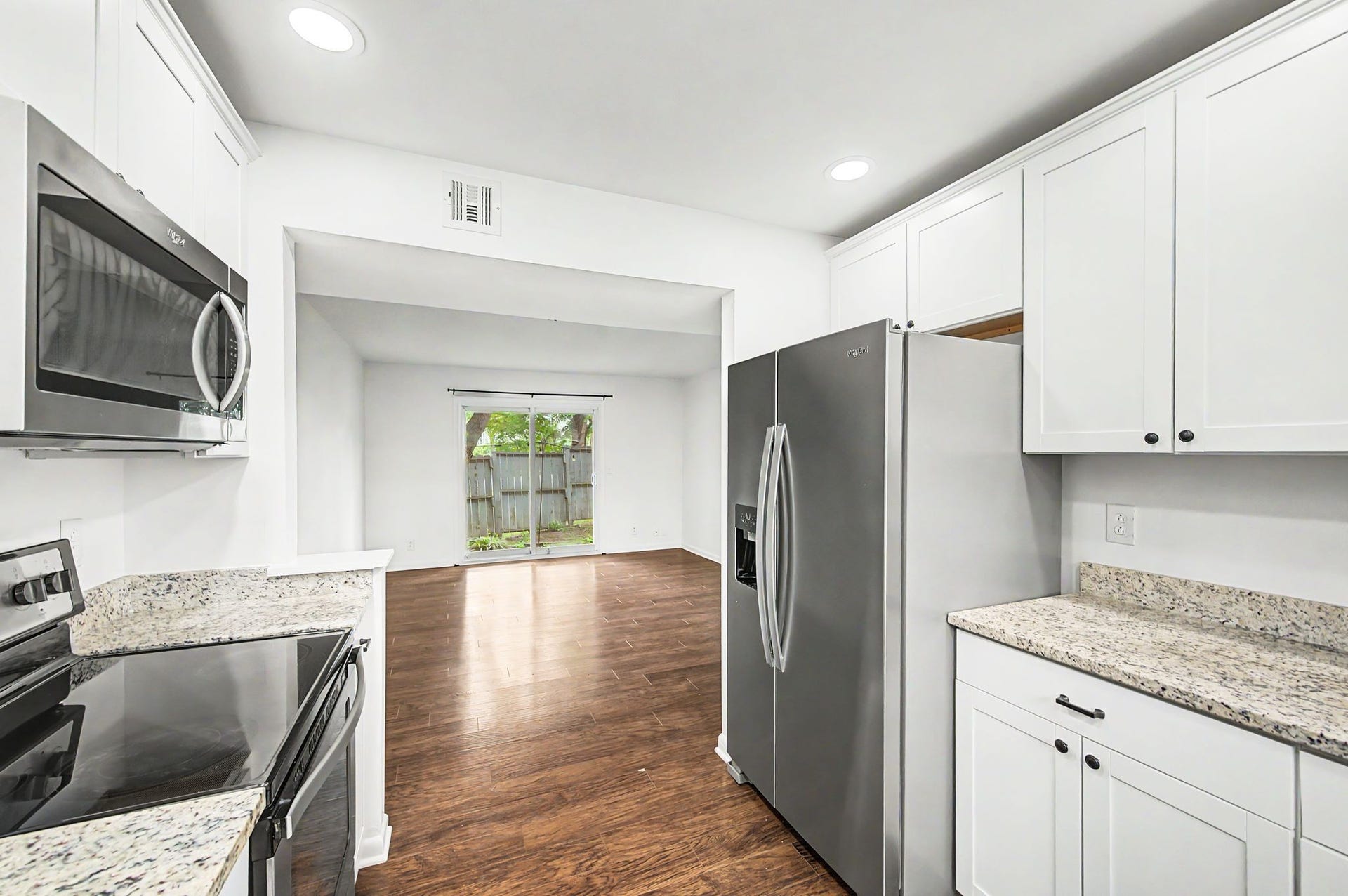 21 Vaughns Gap Rd, #4, Nashville, TN 37205 21 Vaughns Gap Rd, #4, Nashville, TN 37205