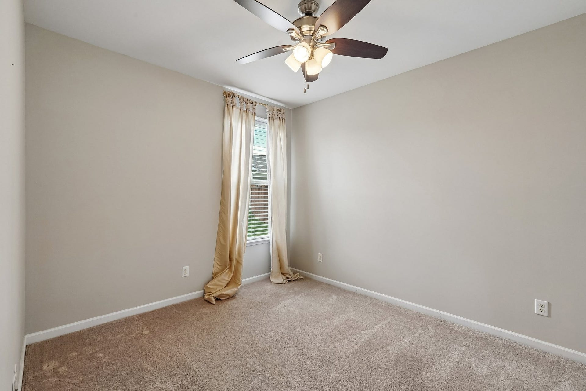 3438 Hyde Ct, Murfreesboro, TN 37128 Bedroom #2