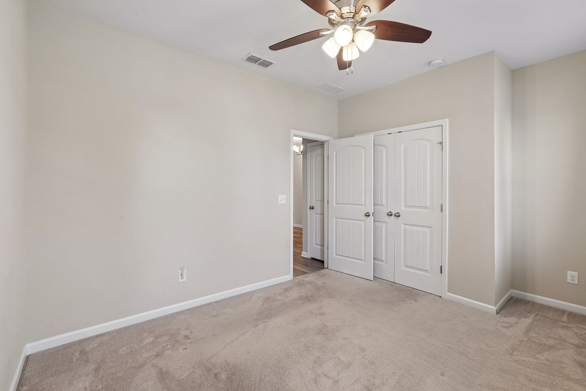 3438 Hyde Ct, Murfreesboro, TN 37128 3438 Hyde Ct, Murfreesboro, TN 37128