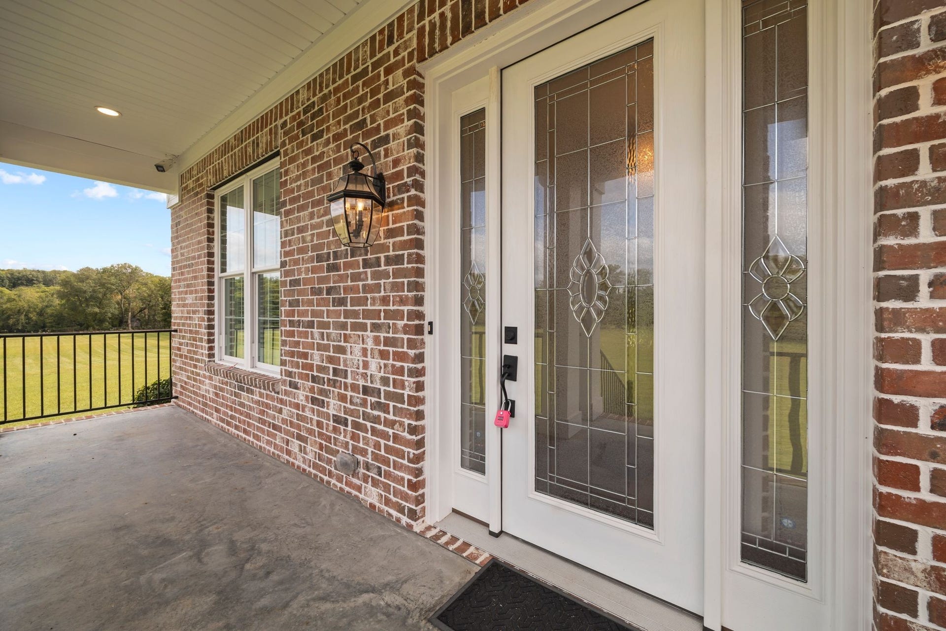 808 N Main St, Mount Pleasant, TN 38474 808 N Main St, Mount Pleasant, TN 38474