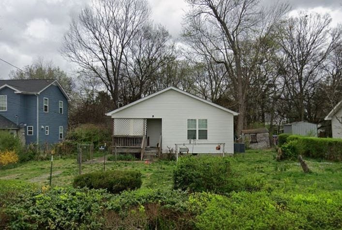 721 Oak St, Manchester, TN 37355 721 Oak St, Manchester, TN 37355