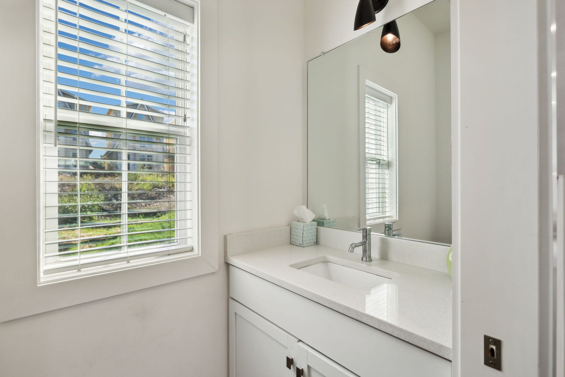 644 Nashua Ln, Nashville, TN 37209 644 Nashua Ln, Nashville, TN 37209