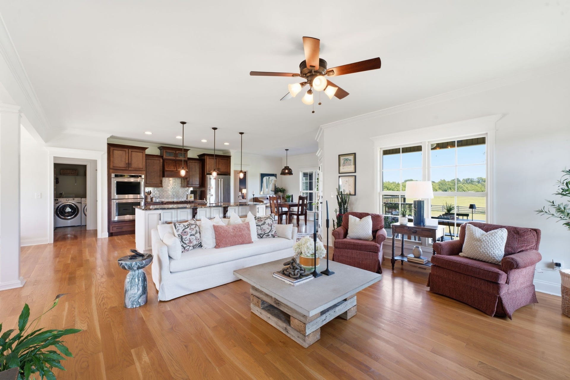 4555 Webb Rd, Murfreesboro, TN 37128 4555 Webb Rd, Murfreesboro, TN 37128