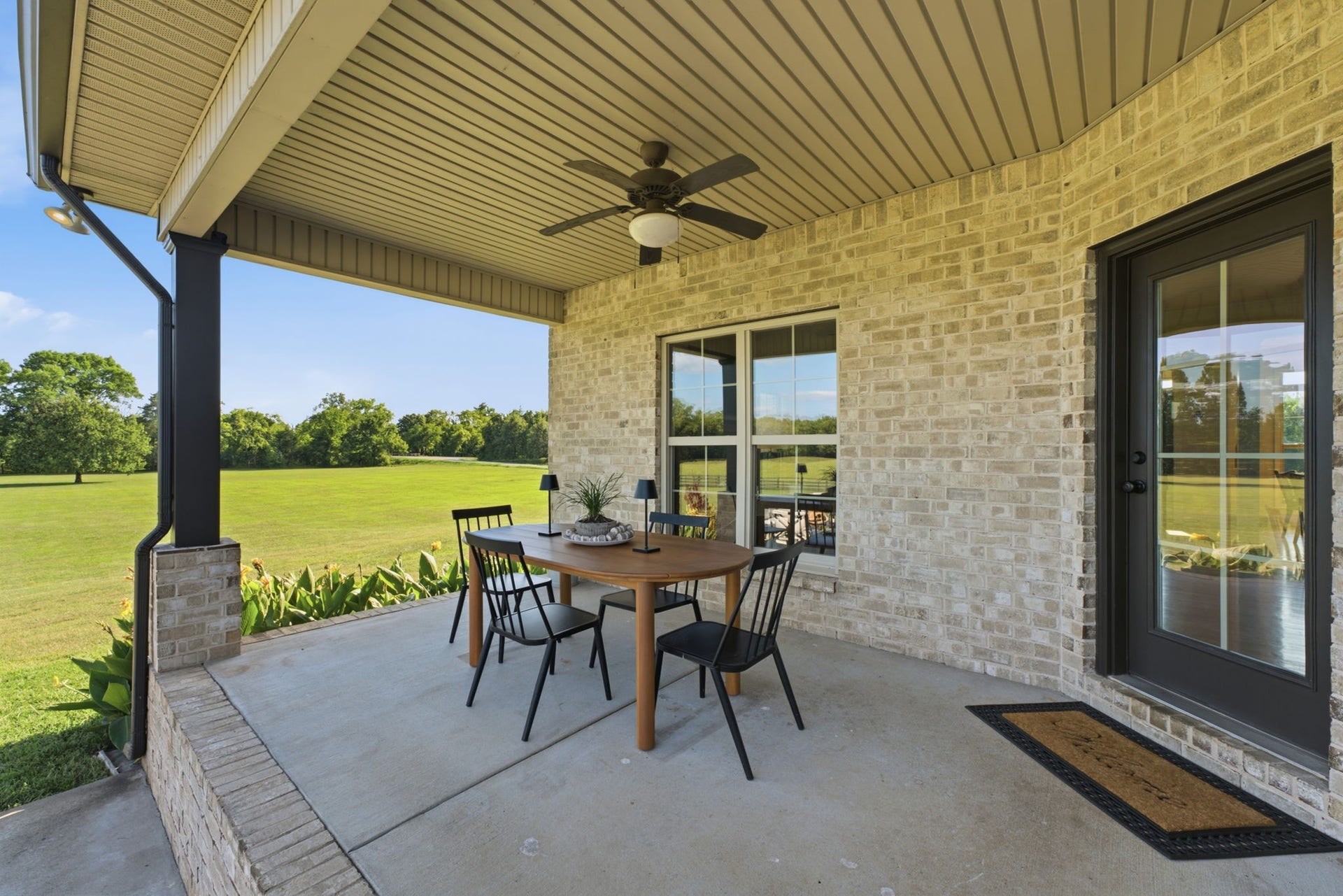 4555 Webb Rd, Murfreesboro, TN 37128 4555 Webb Rd, Murfreesboro, TN 37128
