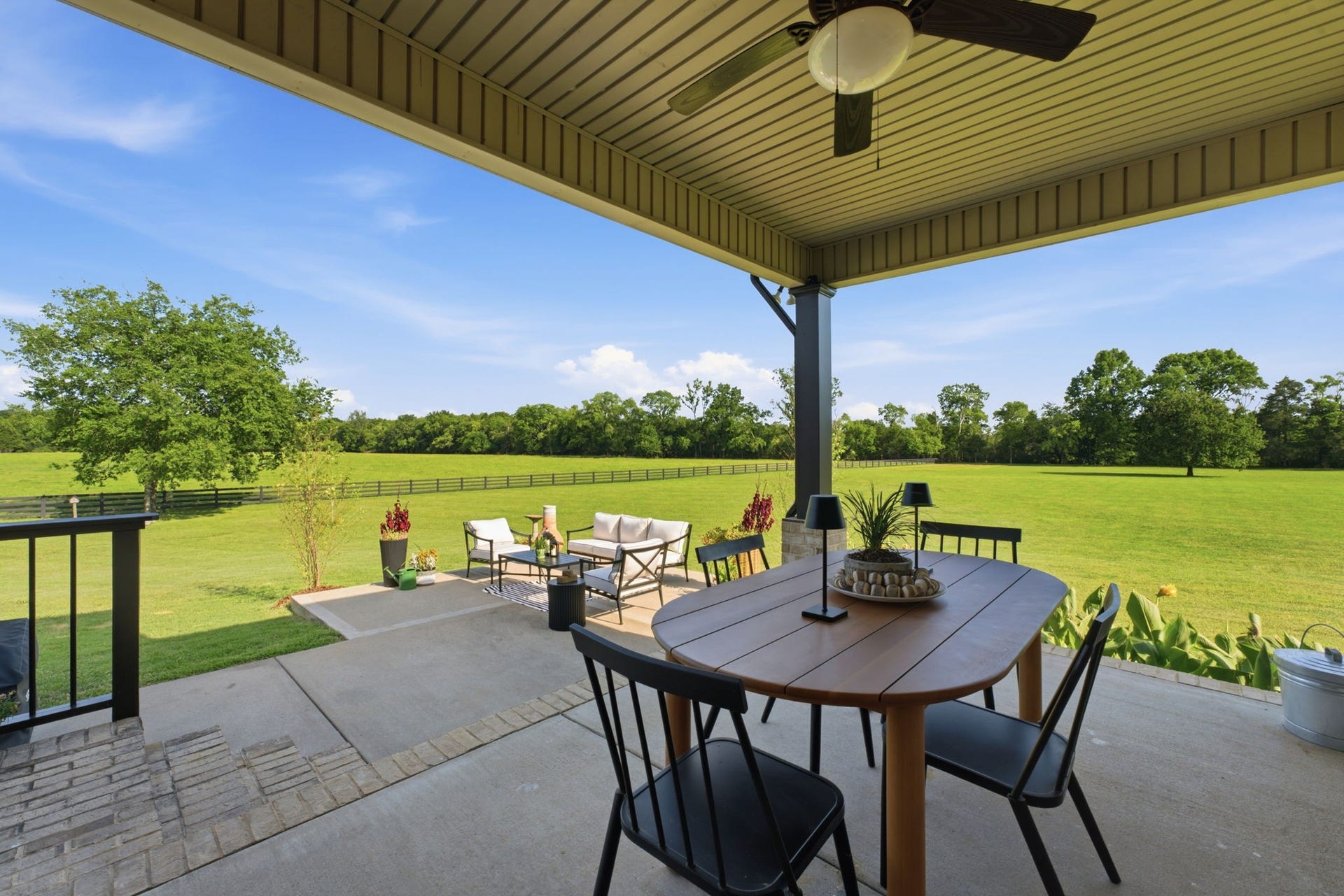 4555 Webb Rd, Murfreesboro, TN 37128 4555 Webb Rd, Murfreesboro, TN 37128