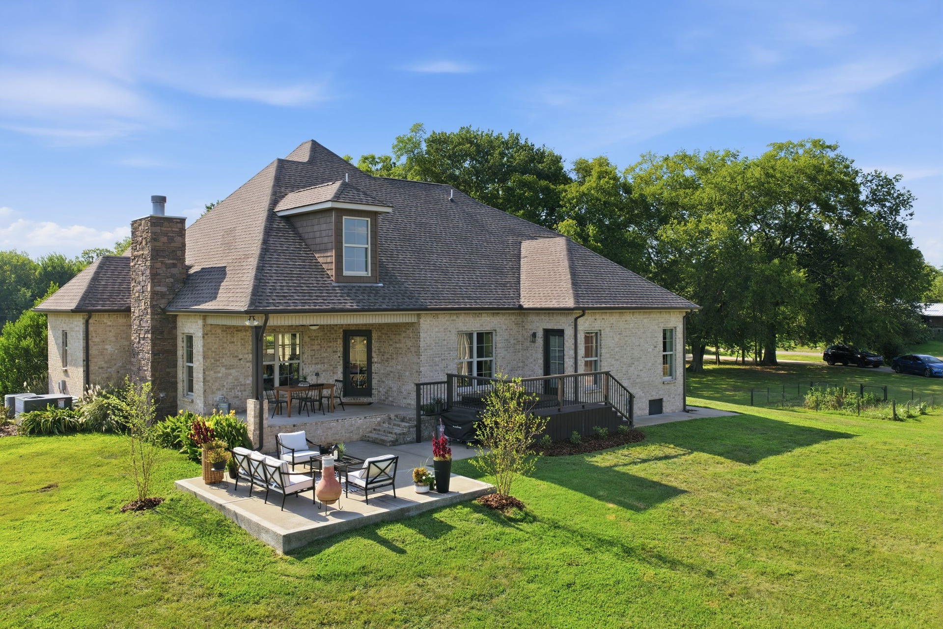 4555 Webb Rd, Murfreesboro, TN 37128 4555 Webb Rd, Murfreesboro, TN 37128