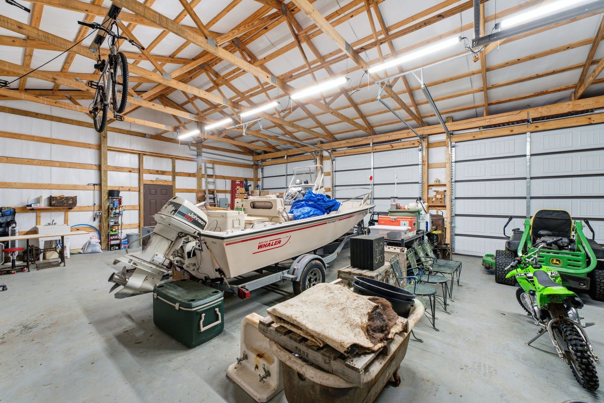 4555 Webb Rd, Murfreesboro, TN 37128 4555 Webb Rd, Murfreesboro, TN 37128