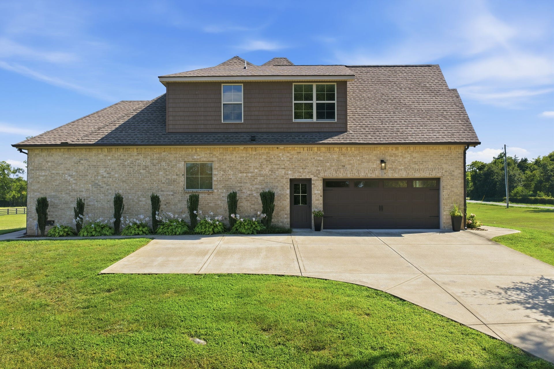 4555 Webb Rd, Murfreesboro, TN 37128 4555 Webb Rd, Murfreesboro, TN 37128