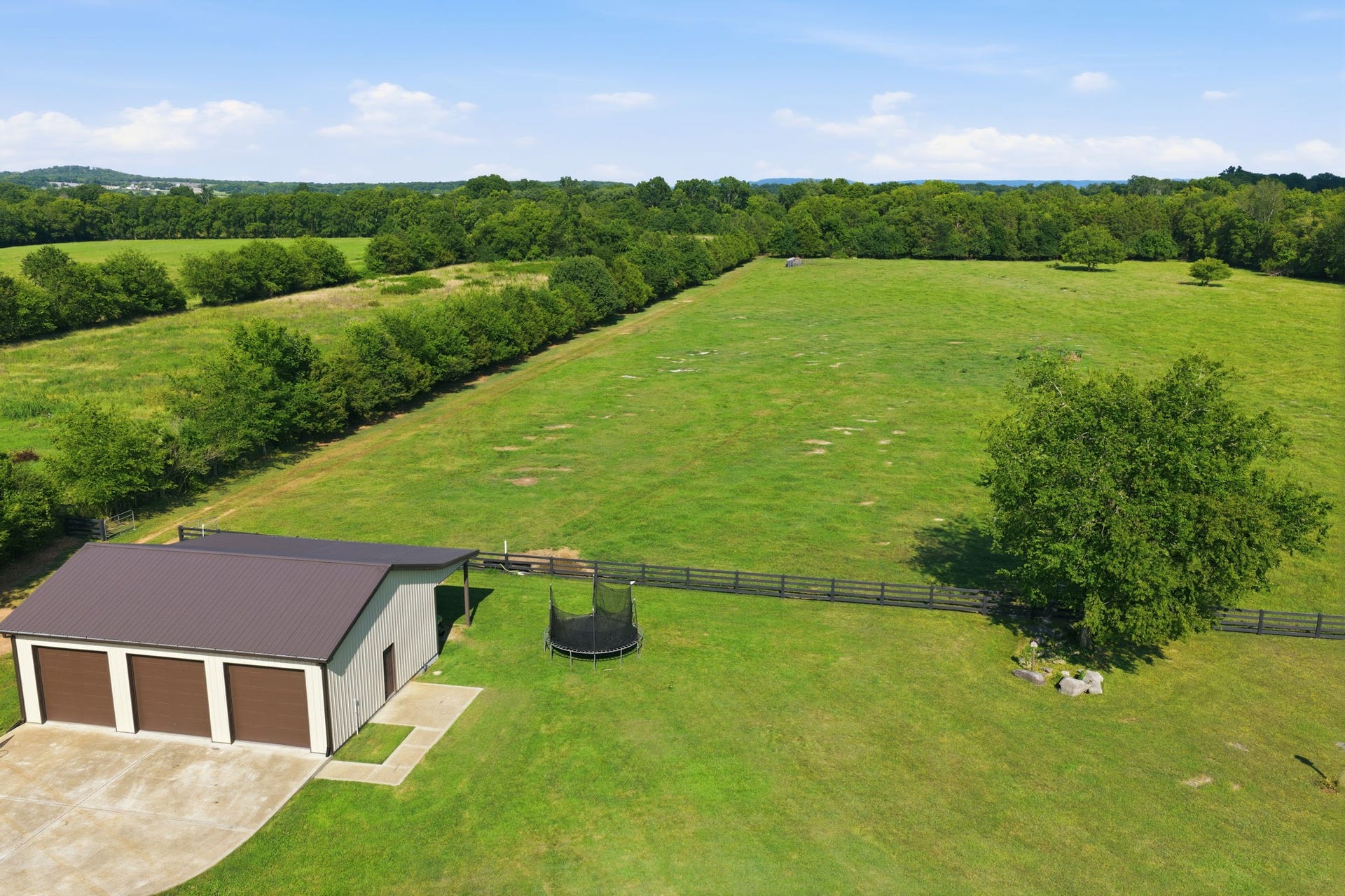 4555 Webb Rd, Murfreesboro, TN 37128 4555 Webb Rd, Murfreesboro, TN 37128