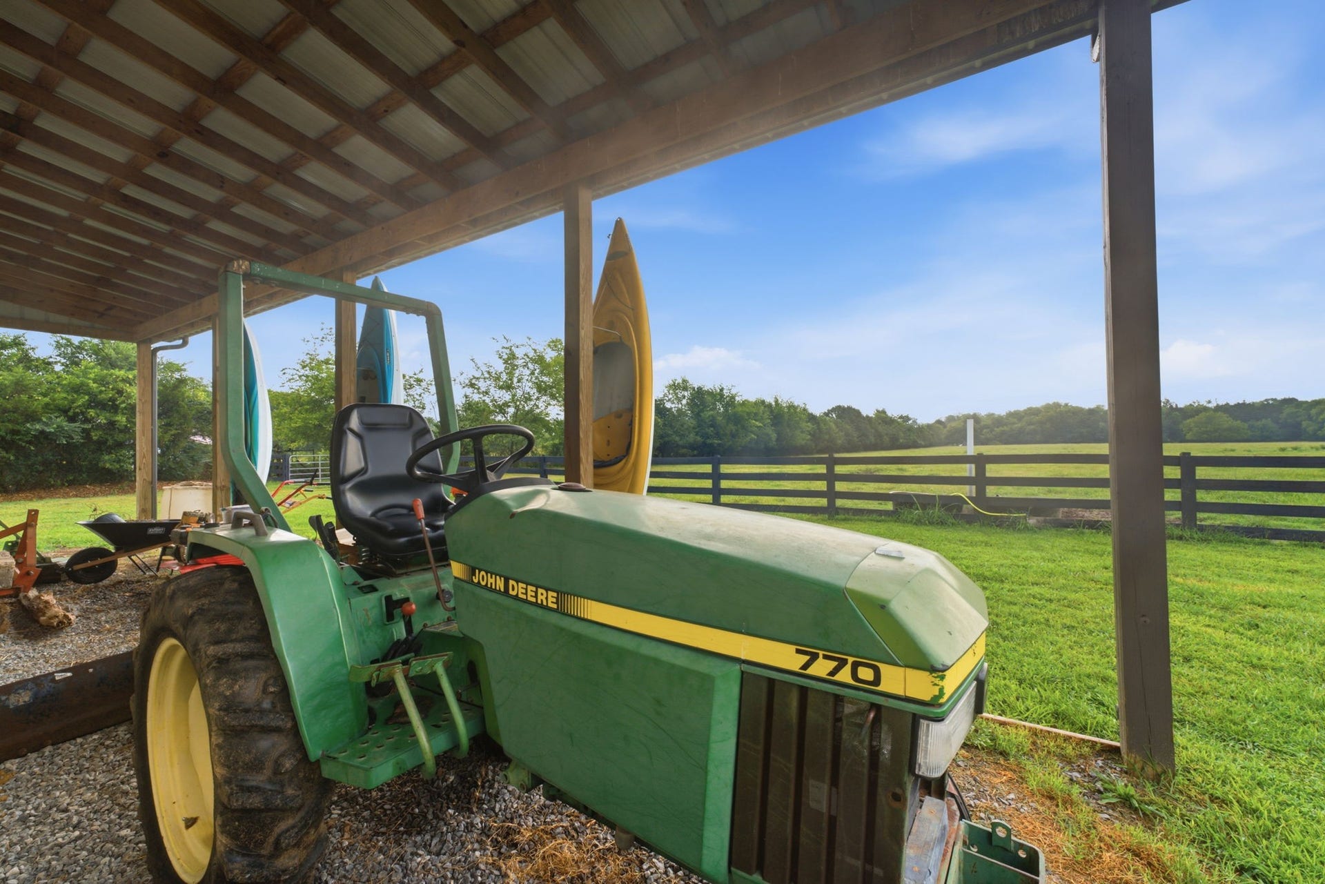 4555 Webb Rd, Murfreesboro, TN 37128 4555 Webb Rd, Murfreesboro, TN 37128