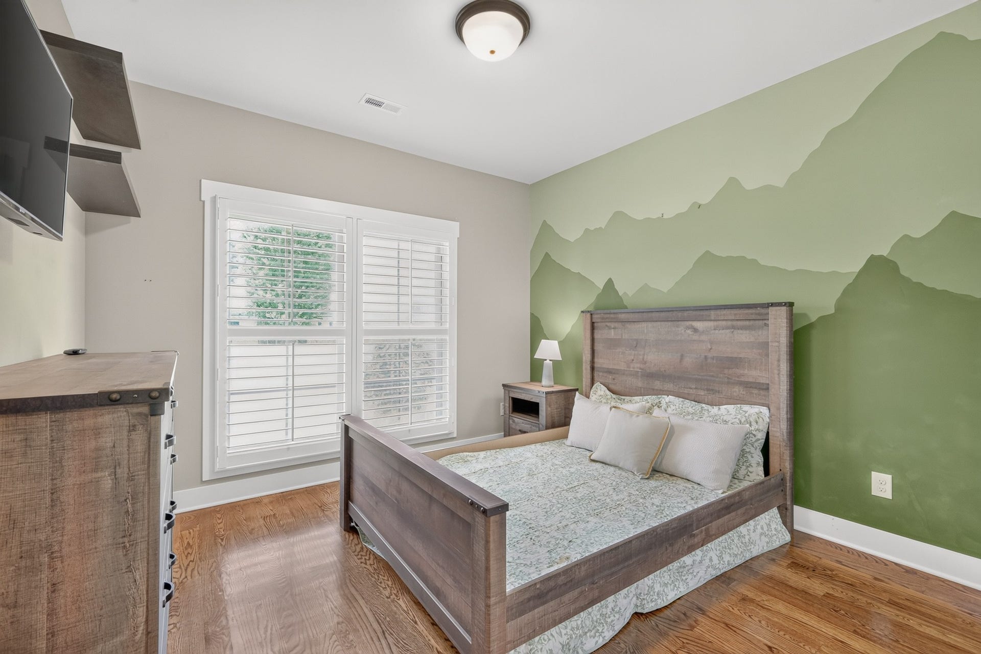 197 Bluegrass Rd, Manchester, TN 37355 Bedroom 2 located on the main floor