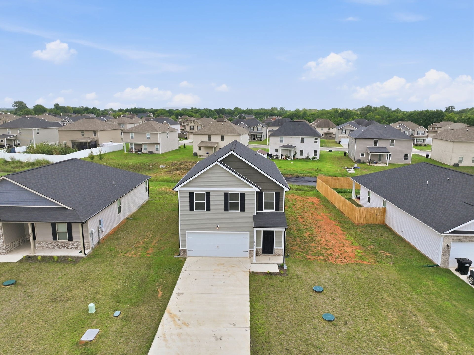2226 Seahunter Ct, Murfreesboro, TN 37127 2226 Seahunter Ct, Murfreesboro, TN 37127