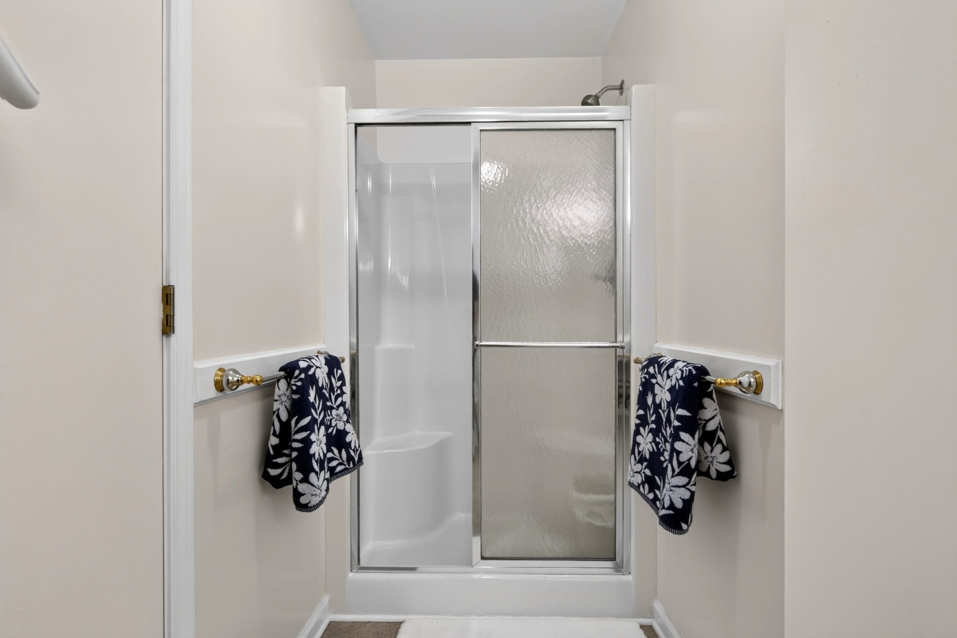 2010 Sanders Ct, Murfreesboro, TN 37129 2010 Sanders Ct, Murfreesboro, TN 37129