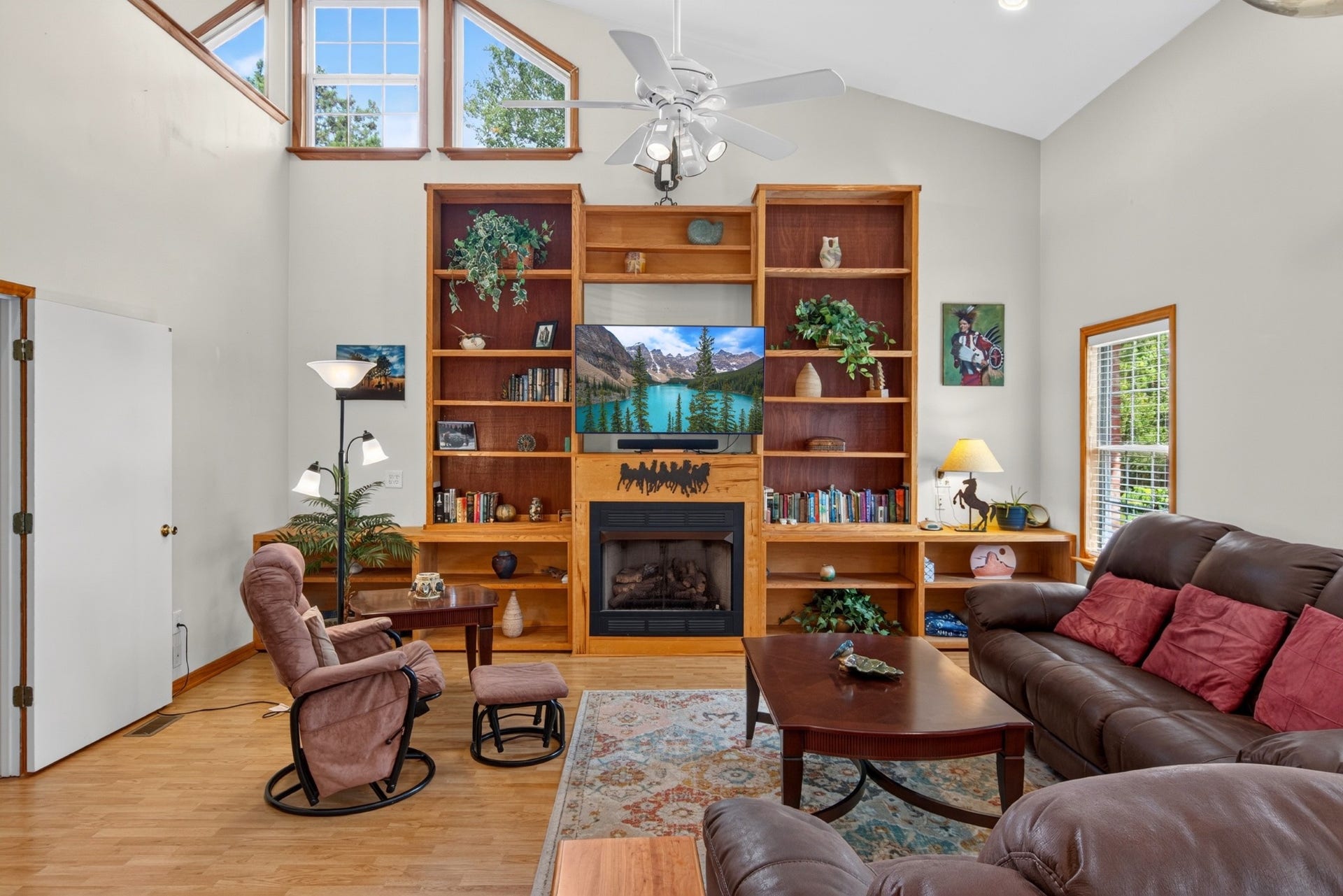 2010 Sanders Ct, Murfreesboro, TN 37129 2010 Sanders Ct, Murfreesboro, TN 37129