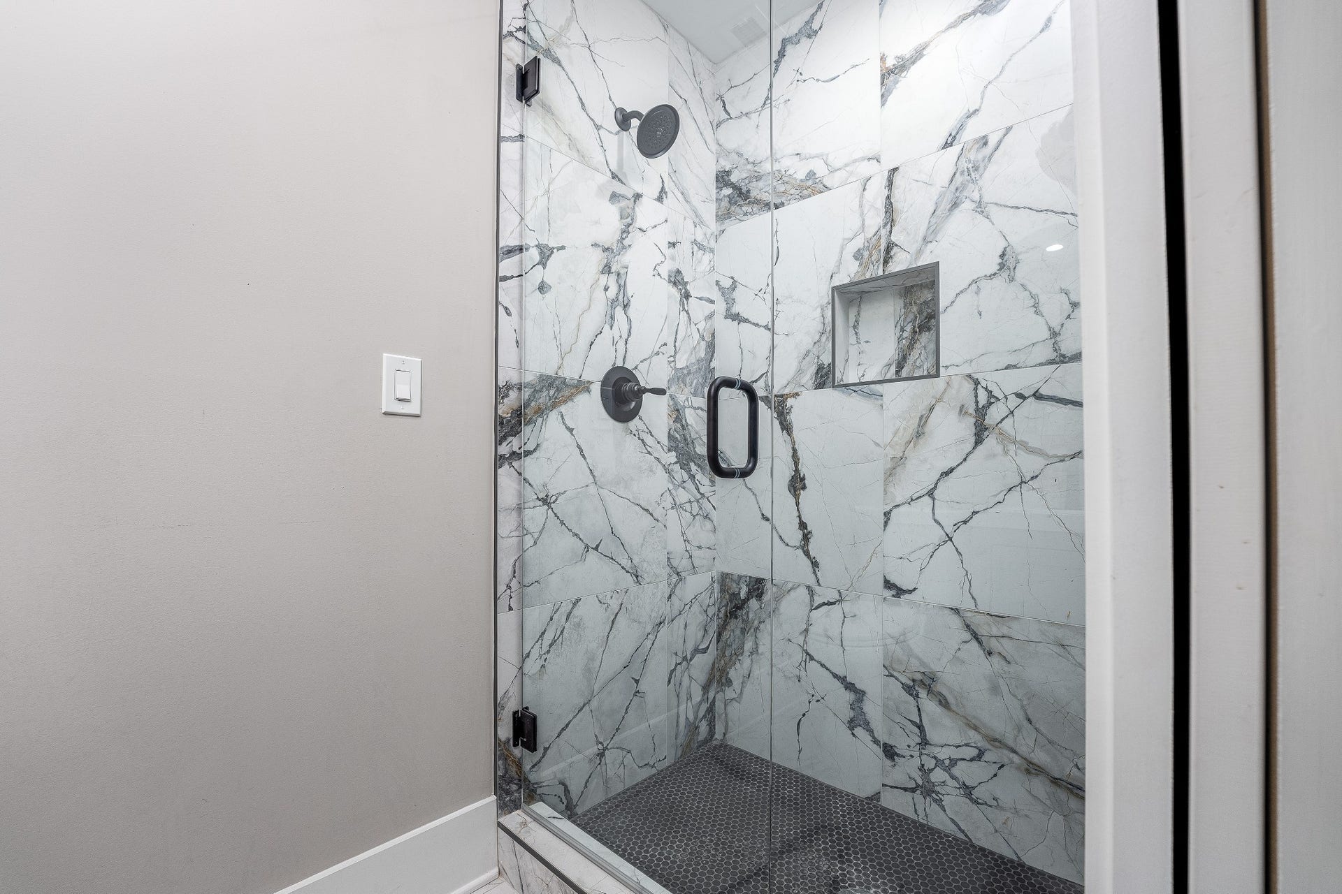 428 E Trinity Ln, #B, Nashville, TN 37207 First floor Bathroom with beautiful Italian Porcelain Tile Shower surround.