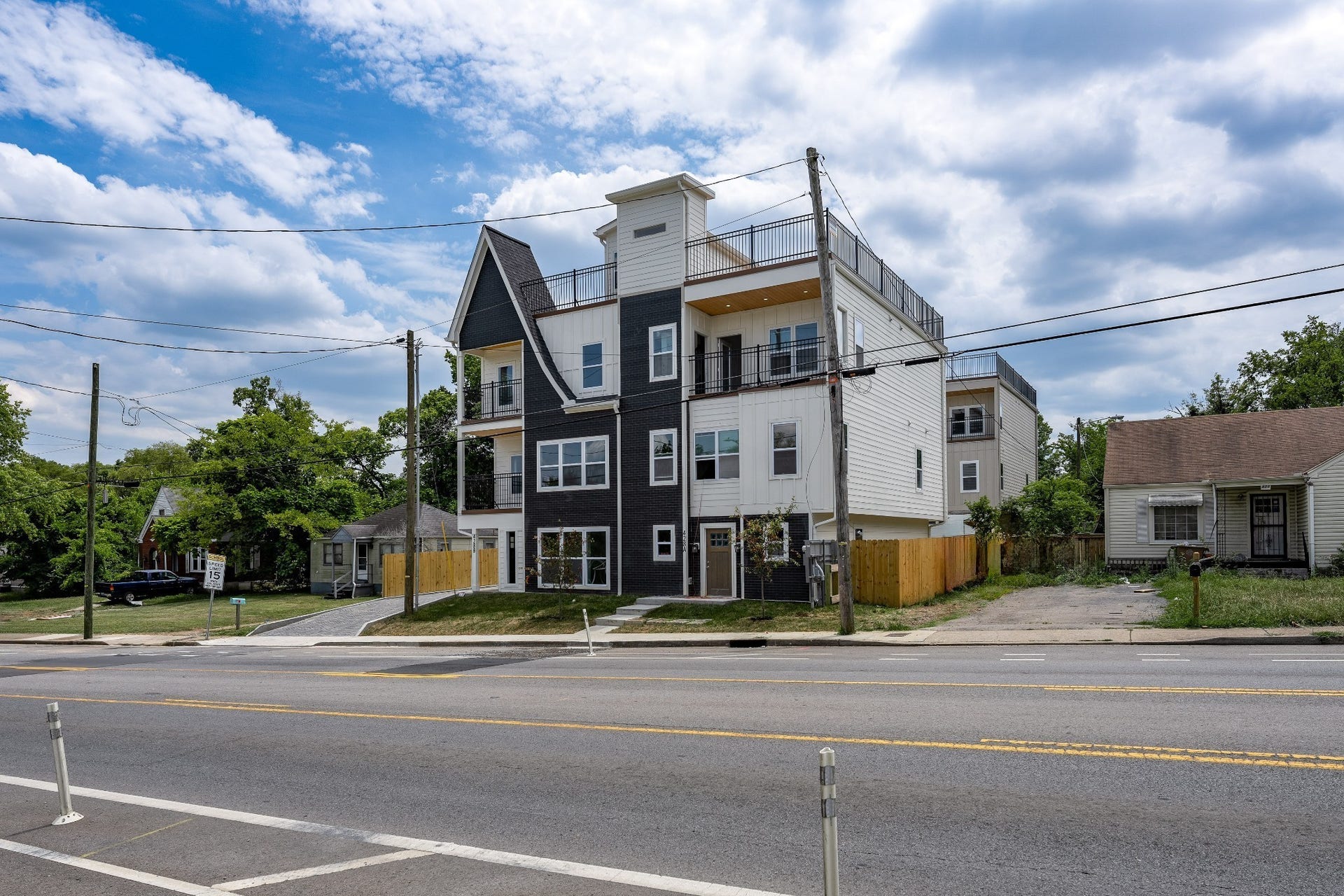 428 E Trinity Ln, #B, Nashville, TN 37207 428 E Trinity Ln, #B, Nashville, TN 37207