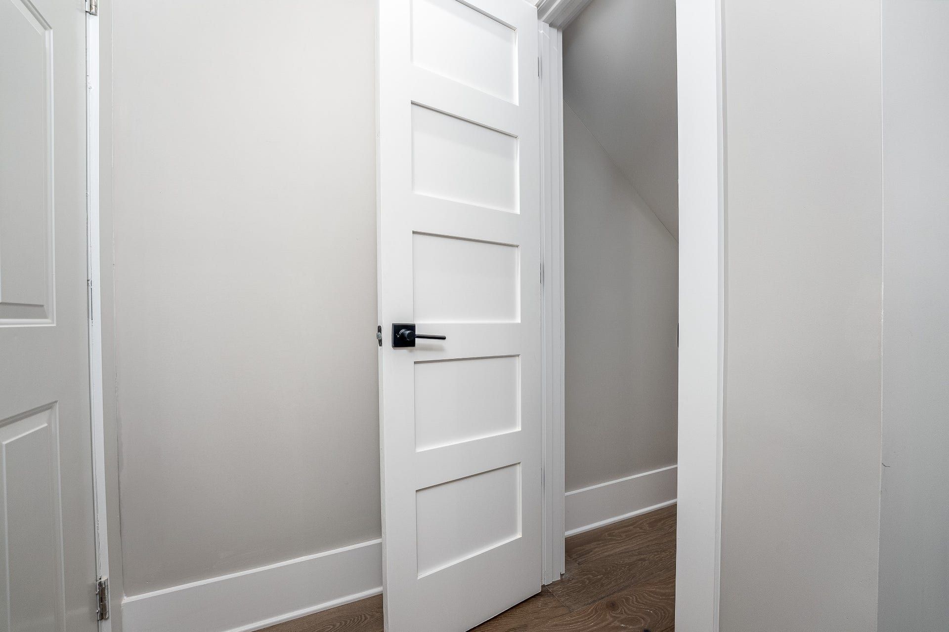 428 E Trinity Ln, #B, Nashville, TN 37207 Door to Laundry Room