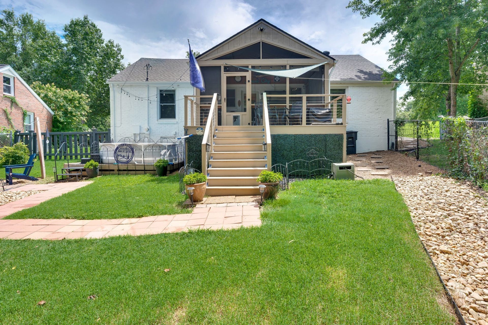 5640 Stoneway Trl, Nashville, TN 37209 5640 Stoneway Trl, Nashville, TN 37209
