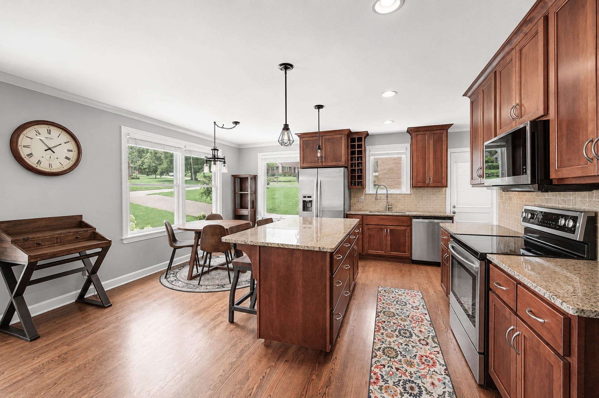 5640 Stoneway Trl, Nashville, TN 37209 5640 Stoneway Trl, Nashville, TN 37209