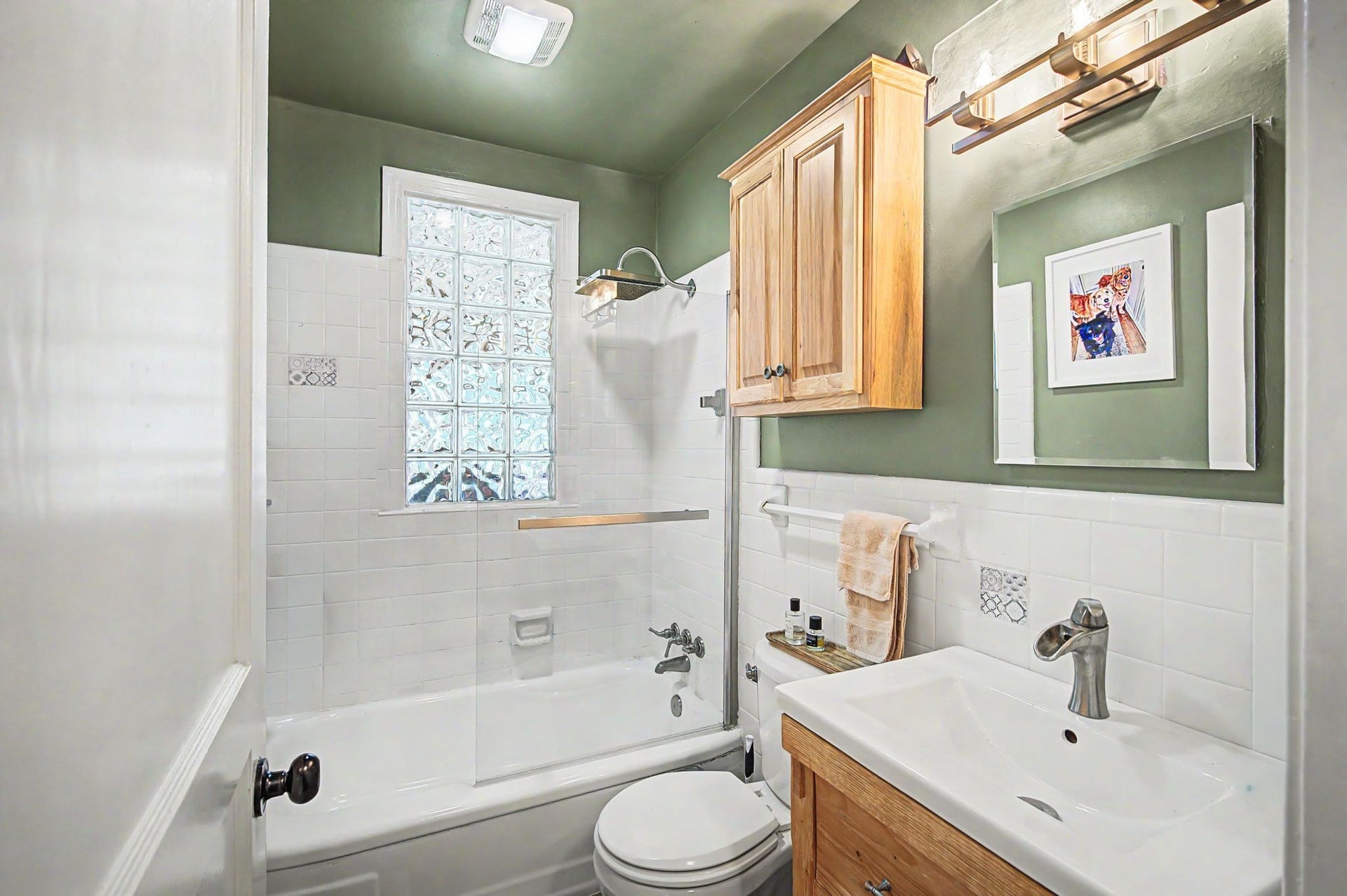 5640 Stoneway Trl, Nashville, TN 37209 5640 Stoneway Trl, Nashville, TN 37209