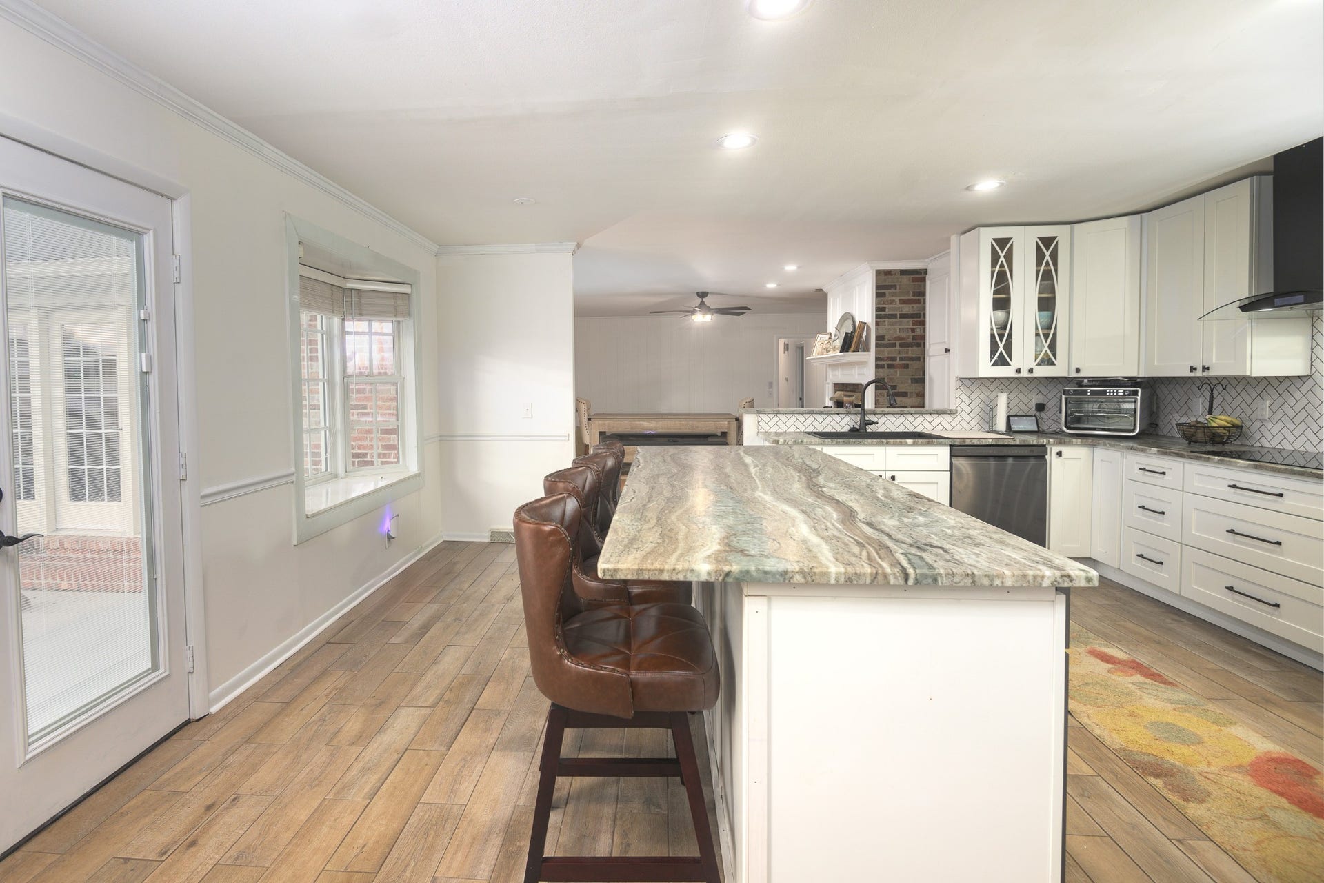 204 Greenbriar Ave, Shelbyville, TN 37160 204 Greenbriar Ave, Shelbyville, TN 37160