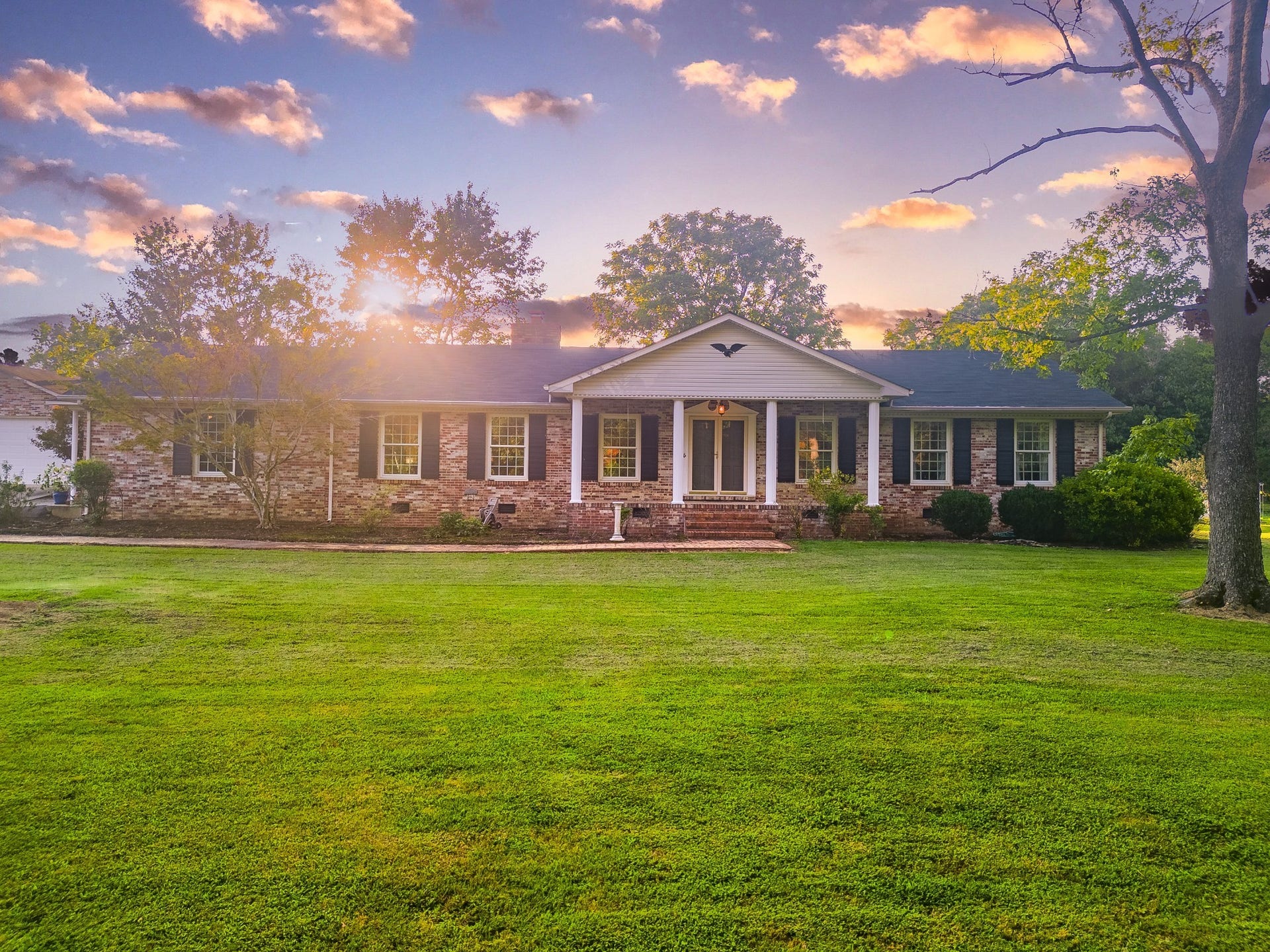 204 Greenbriar Ave, Shelbyville, TN 37160 204 Greenbriar Ave, Shelbyville, TN 37160