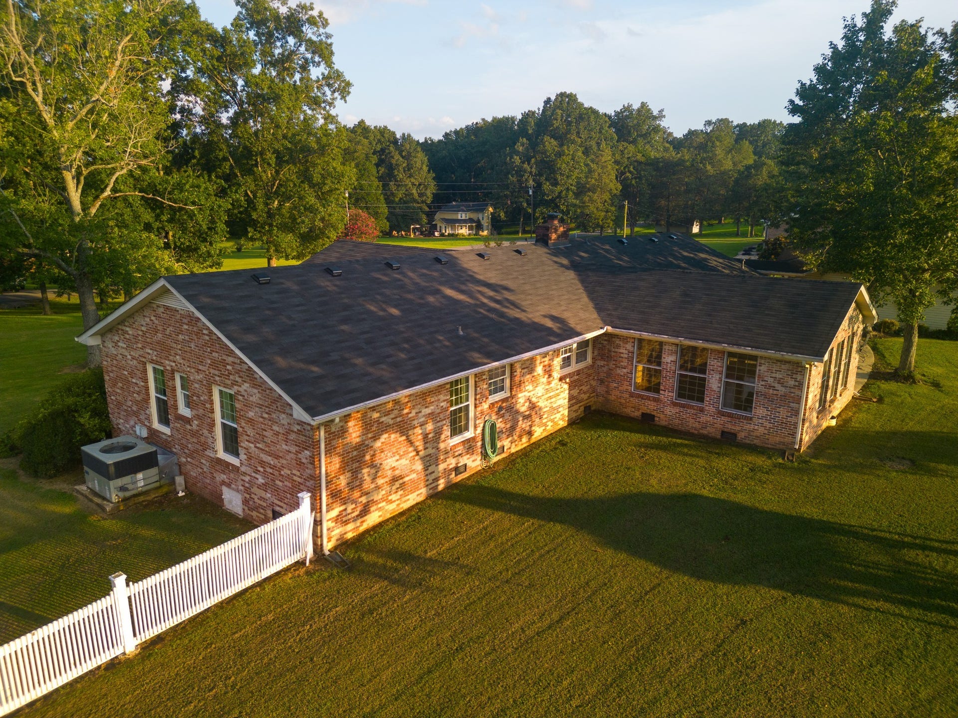 204 Greenbriar Ave, Shelbyville, TN 37160 204 Greenbriar Ave, Shelbyville, TN 37160