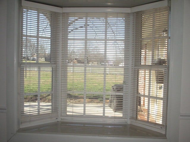 204 Greenbriar Ave, Shelbyville, TN 37160 204 Greenbriar Ave, Shelbyville, TN 37160