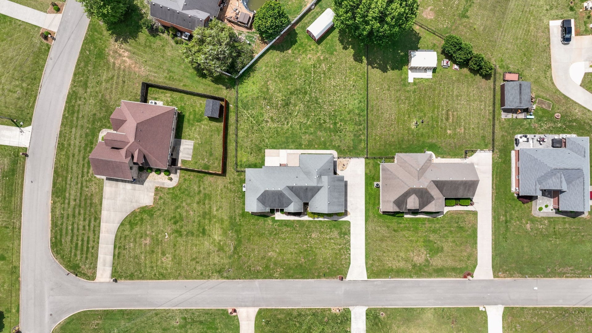 103 Canary Ln, Shelbyville, TN 37160 103 Canary Ln, Shelbyville, TN 37160