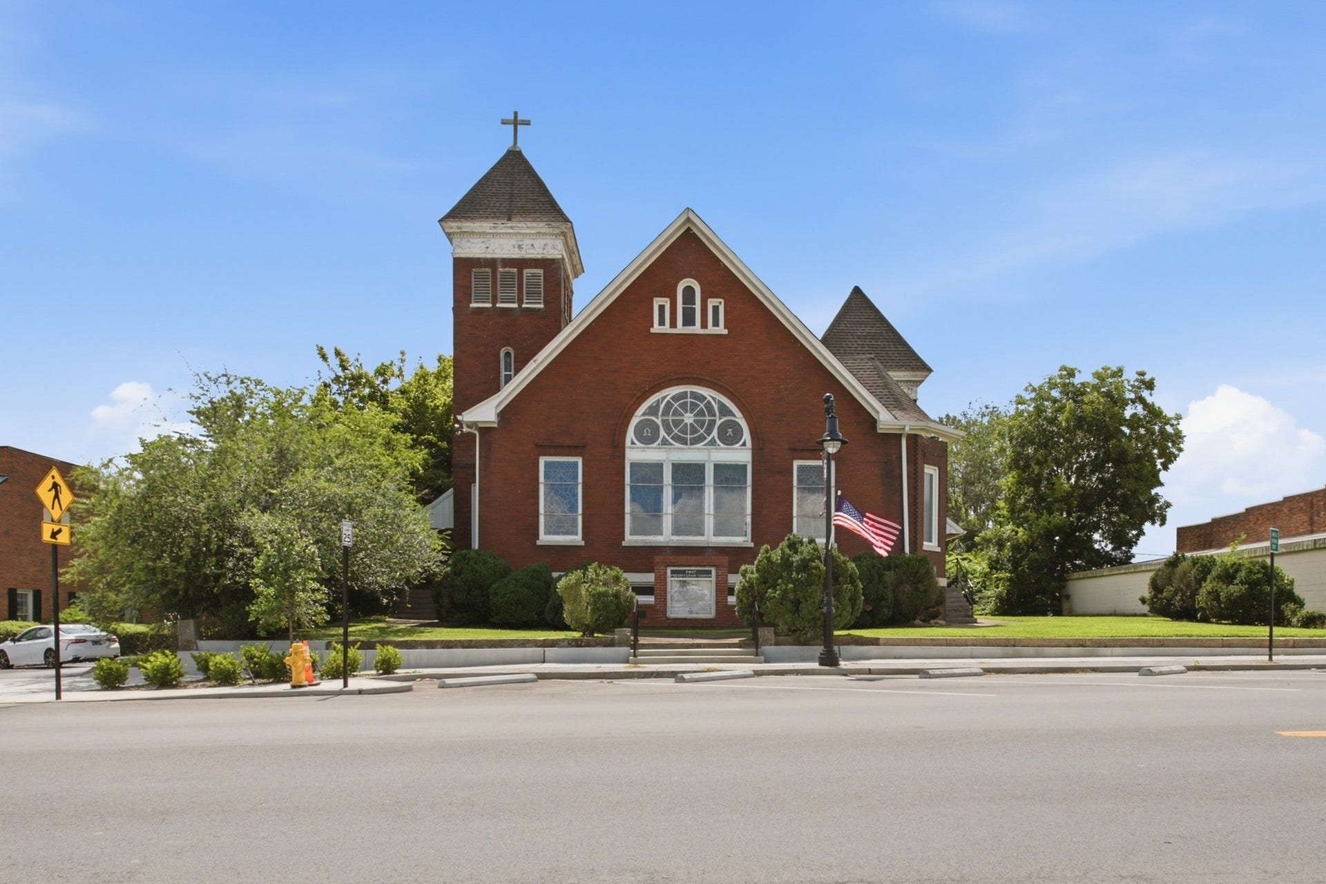 126 N Main St, Mount Pleasant, TN 38474 126 N Main St, Mount Pleasant, TN 38474