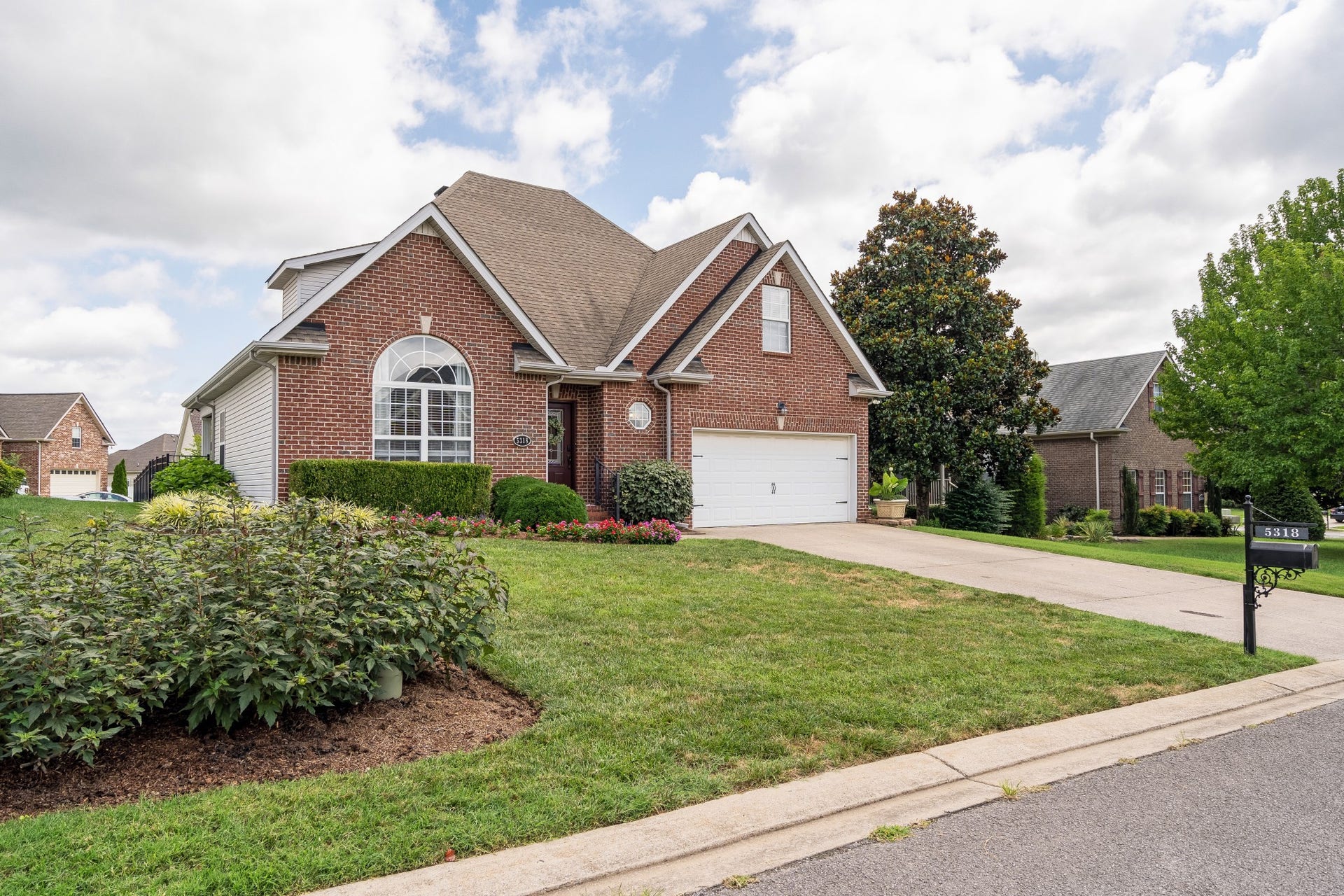 5318 Cloister Dr, Murfreesboro, TN 37128 5318 Cloister Dr, Murfreesboro, TN 37128