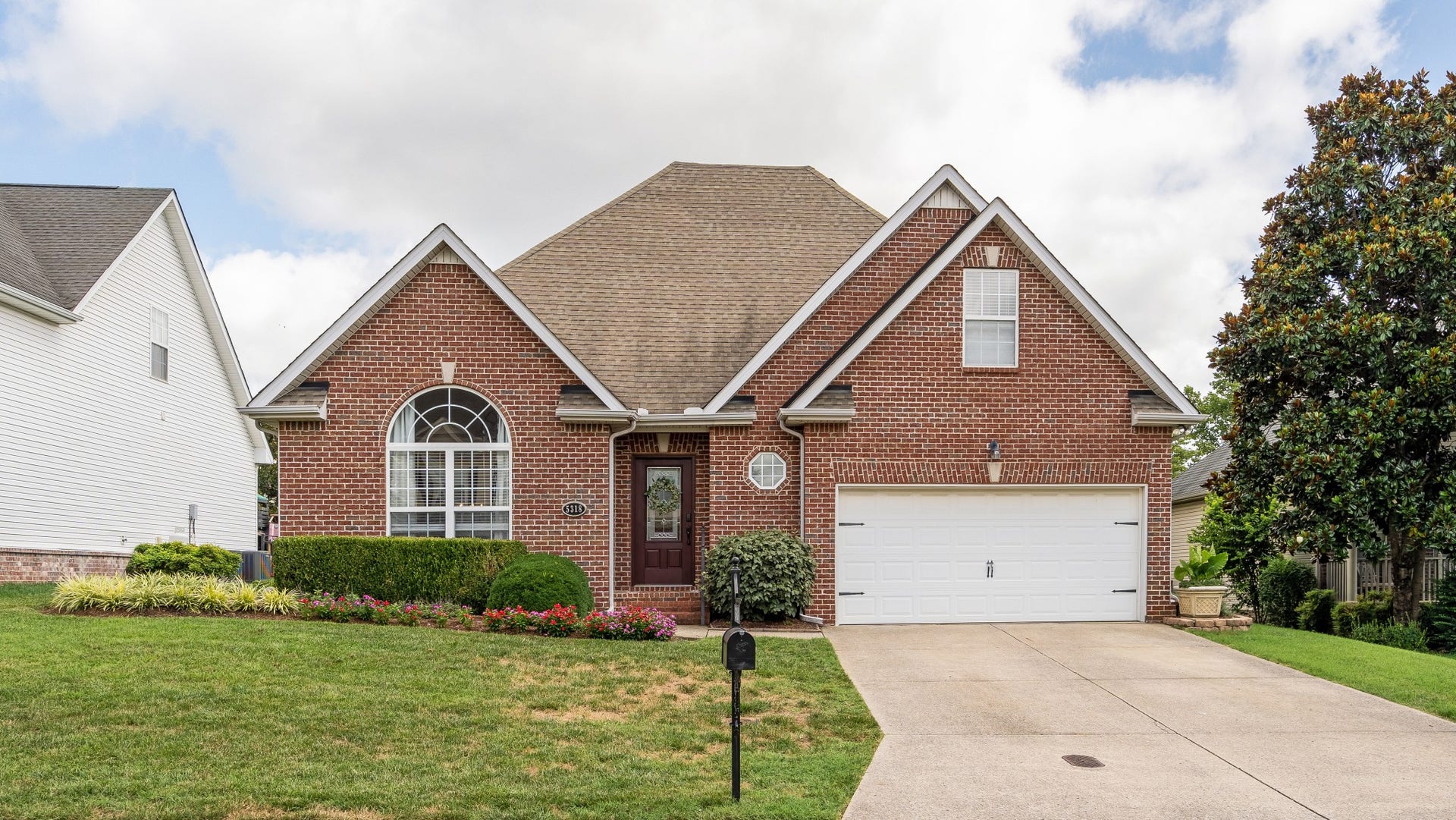 5318 Cloister Dr, Murfreesboro, TN 37128 5318 Cloister Dr, Murfreesboro, TN 37128