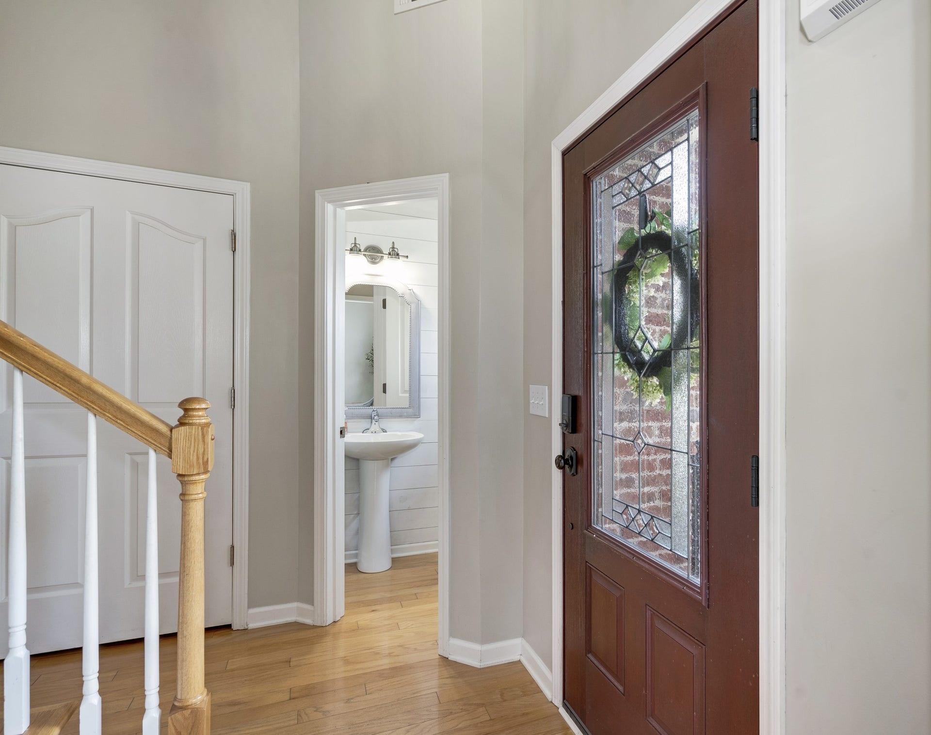 5318 Cloister Dr, Murfreesboro, TN 37128 5318 Cloister Dr, Murfreesboro, TN 37128