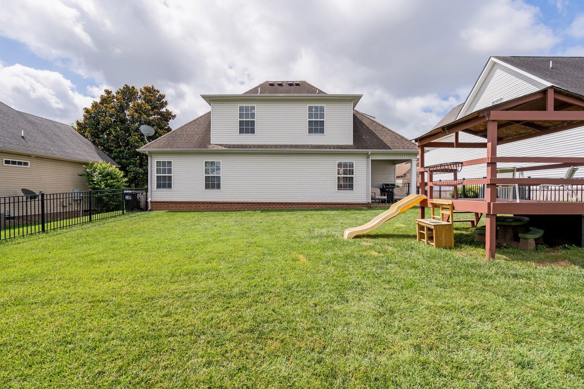 5318 Cloister Dr, Murfreesboro, TN 37128 5318 Cloister Dr, Murfreesboro, TN 37128