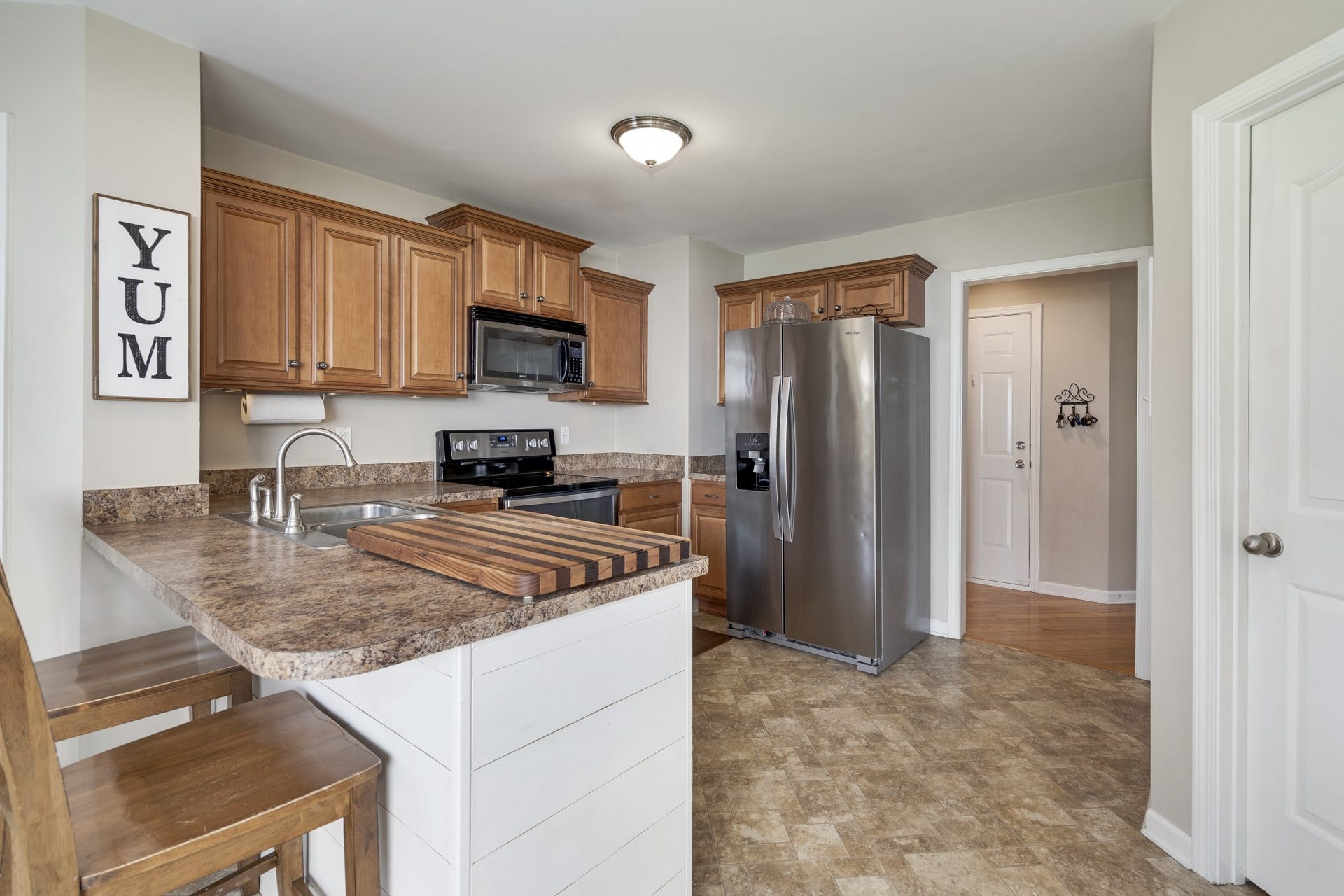 5318 Cloister Dr, Murfreesboro, TN 37128 5318 Cloister Dr, Murfreesboro, TN 37128