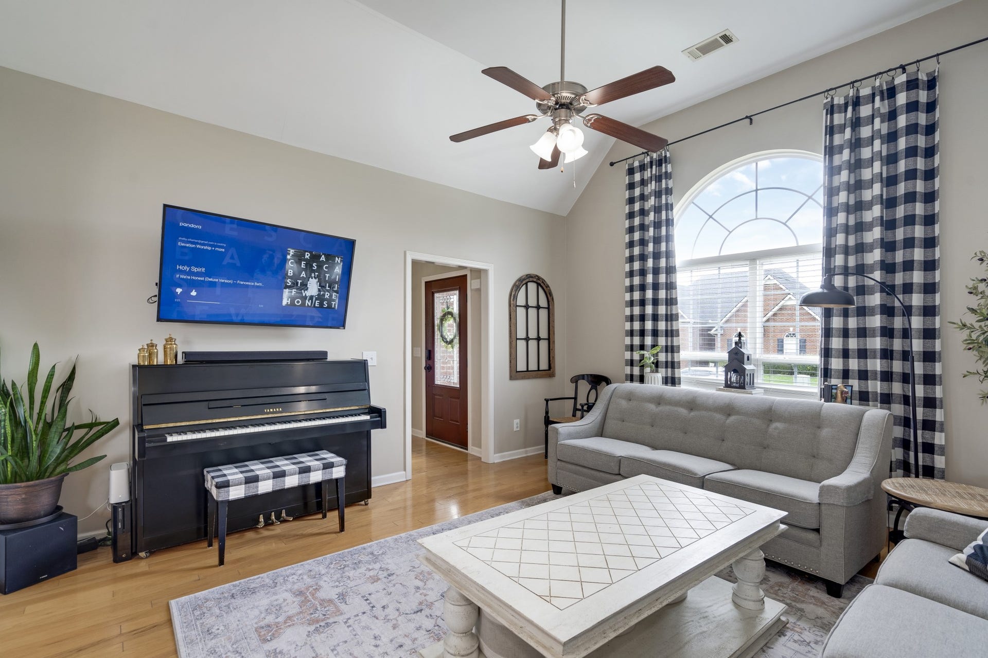 5318 Cloister Dr, Murfreesboro, TN 37128 5318 Cloister Dr, Murfreesboro, TN 37128