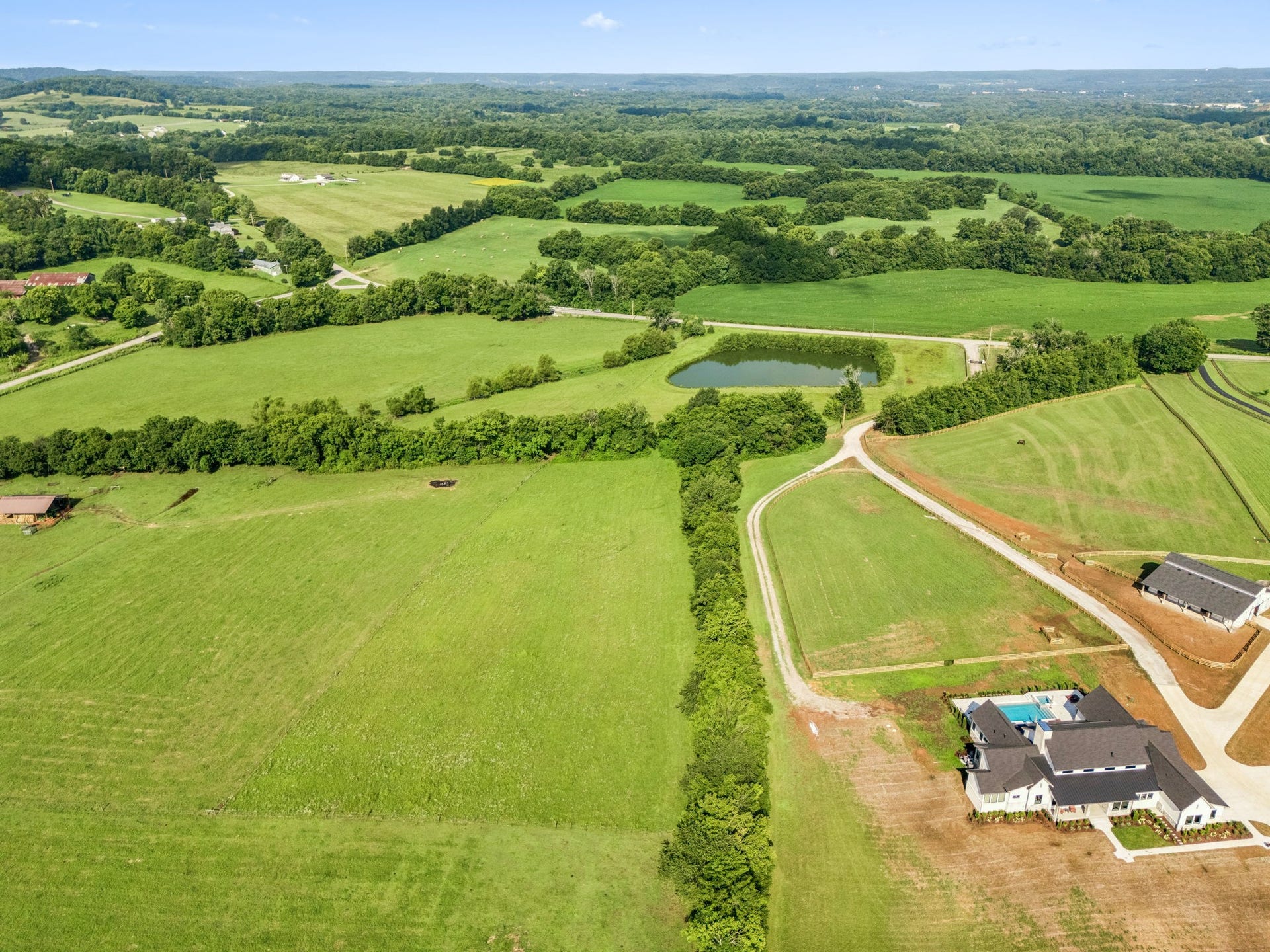 0 Polk Ln, Columbia, TN 38401 0 Polk Ln, Columbia, TN 38401