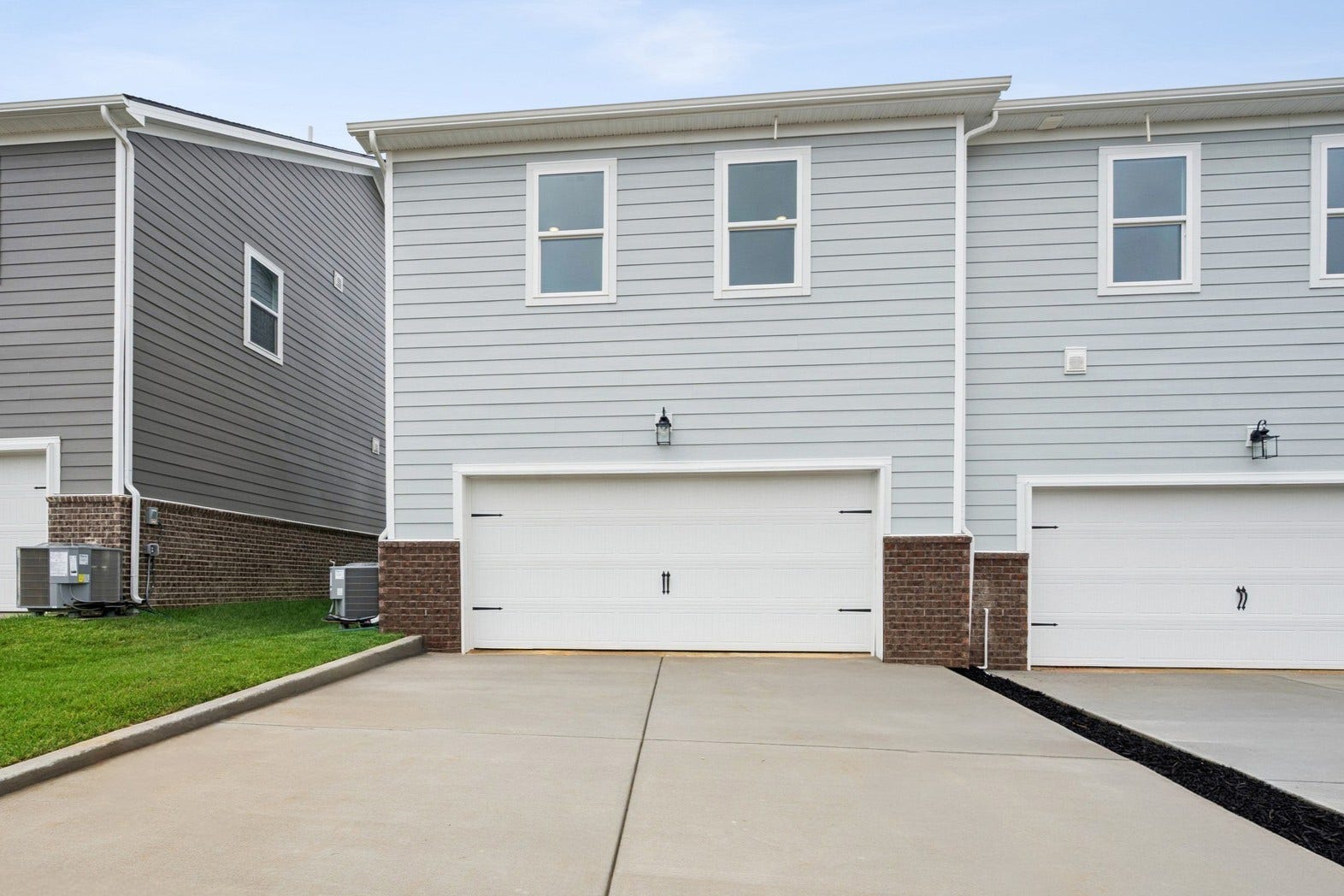 2601 Peaceful Valley Dr, Columbia, TN 38401 Back Exterior