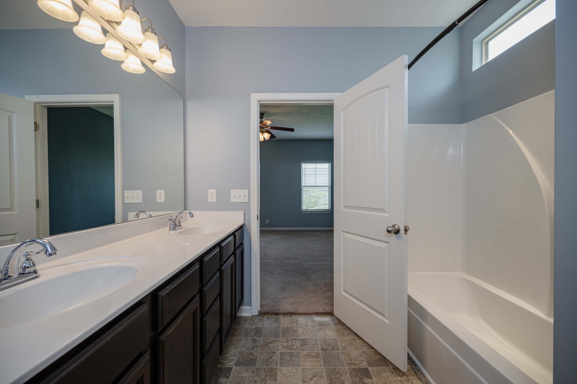 3376 Tourmaline Dr, Murfreesboro, TN 37128 3376 Tourmaline Dr, Murfreesboro, TN 37128