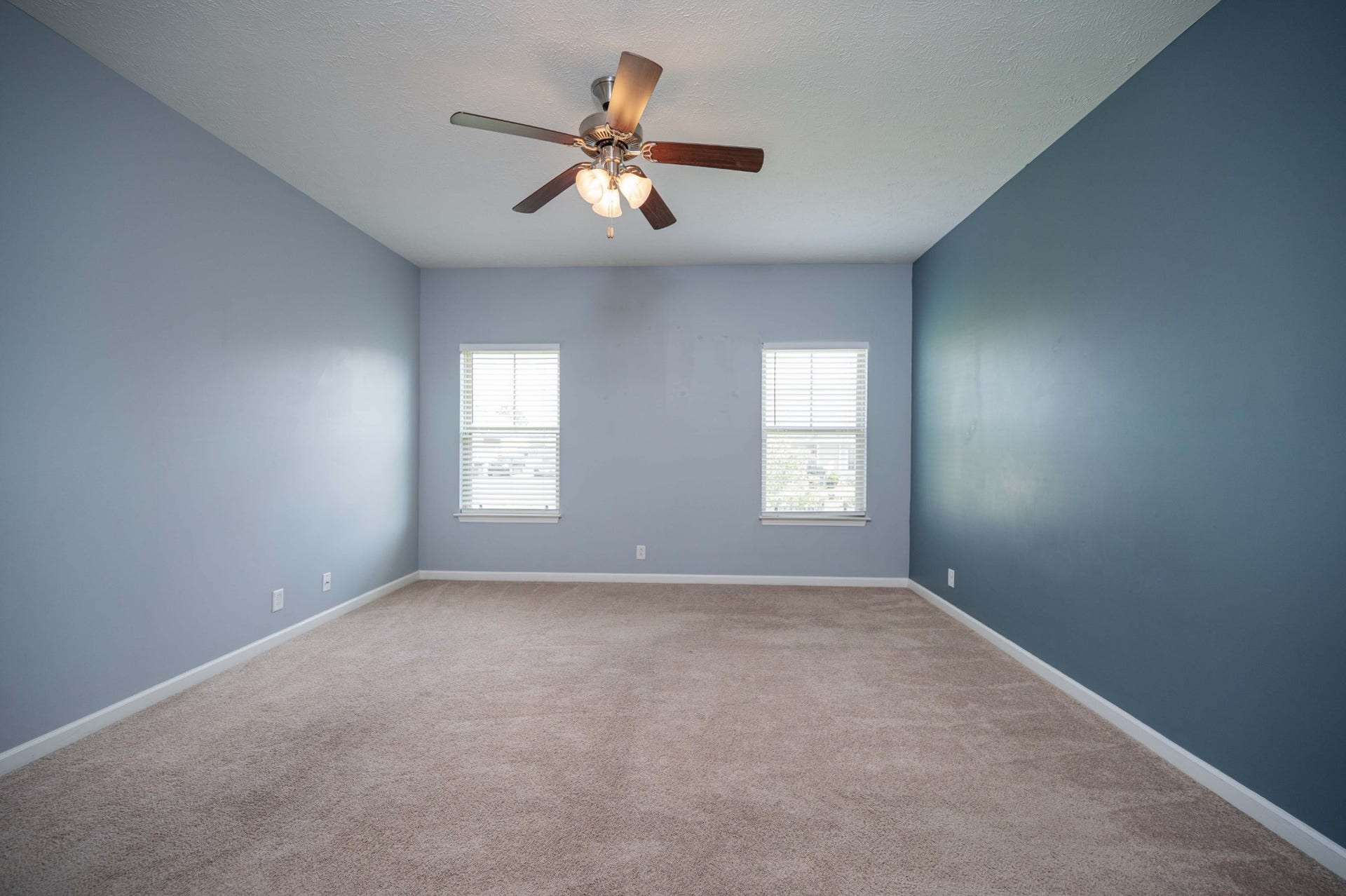 3376 Tourmaline Dr, Murfreesboro, TN 37128 3376 Tourmaline Dr, Murfreesboro, TN 37128