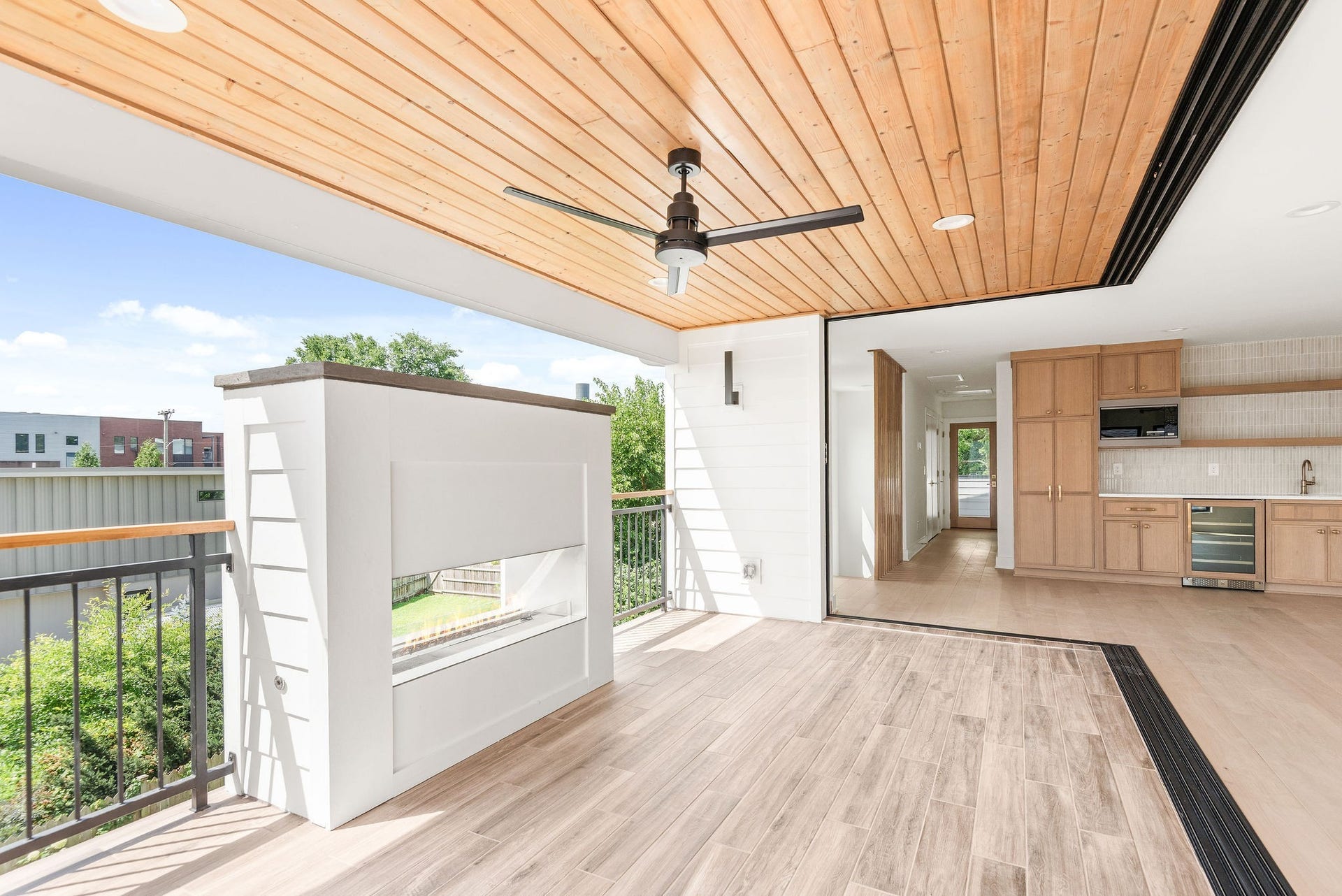 1609 5th Ave N, #B, Nashville, TN 37208 1609 5th Ave N, #B, Nashville, TN 37208