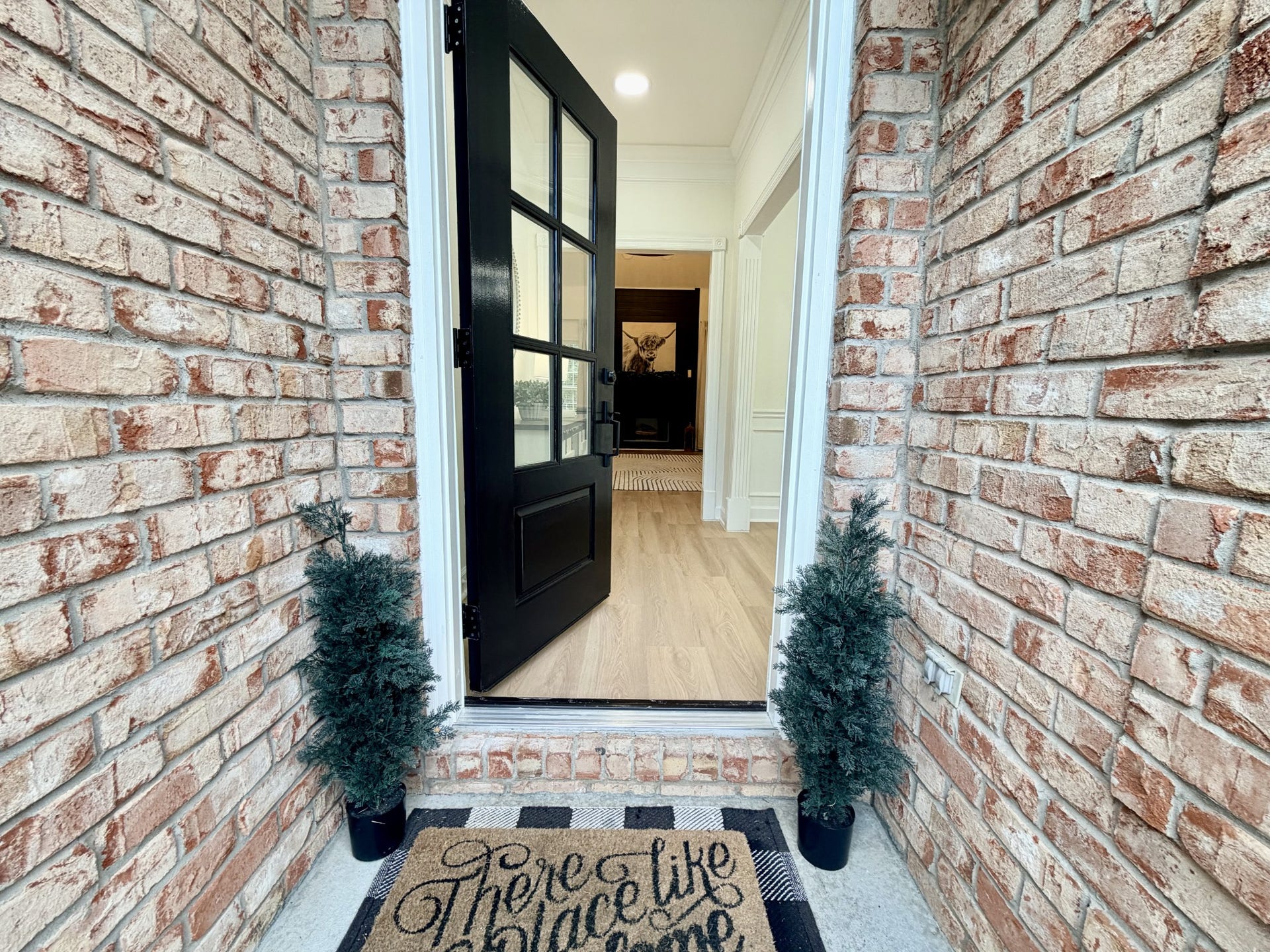 1005 Ithaca St, Murfreesboro, TN 37130 1005 Ithaca St, Murfreesboro, TN 37130